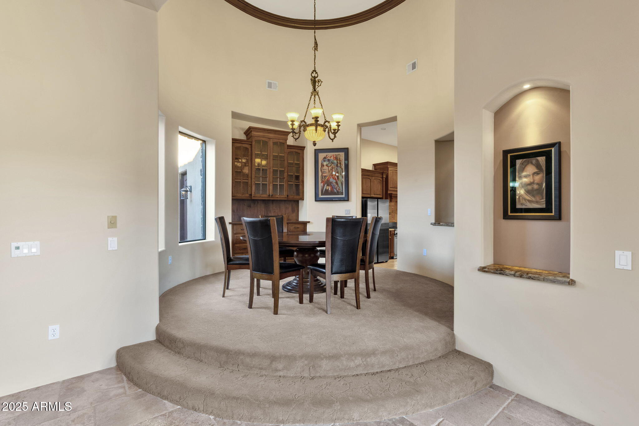 1537 W BUTTE CREEK Boulevard