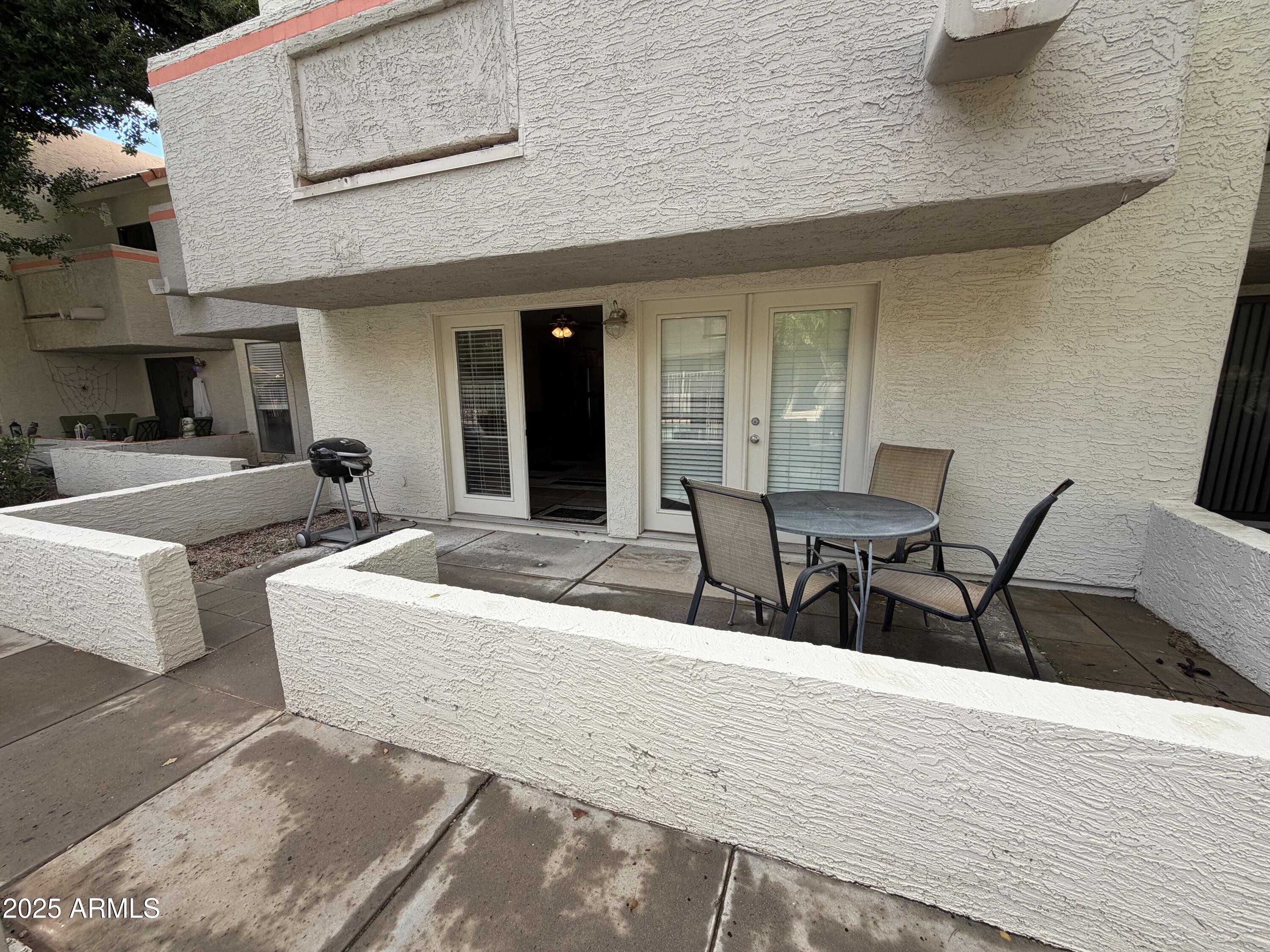 835 N GRANITE REEF Road 34