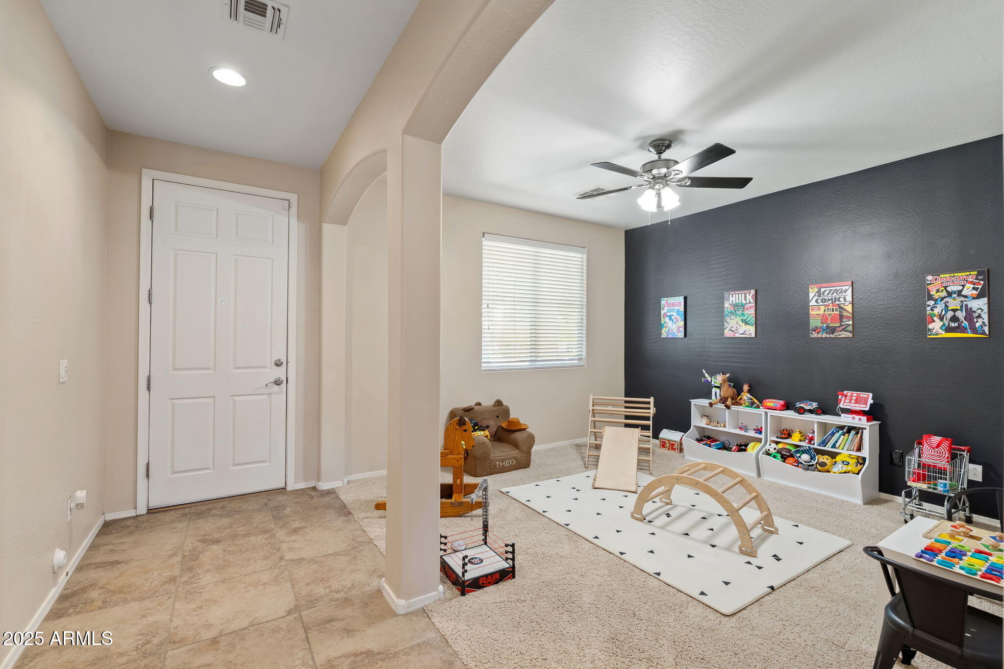 6919 S 71ST Drive