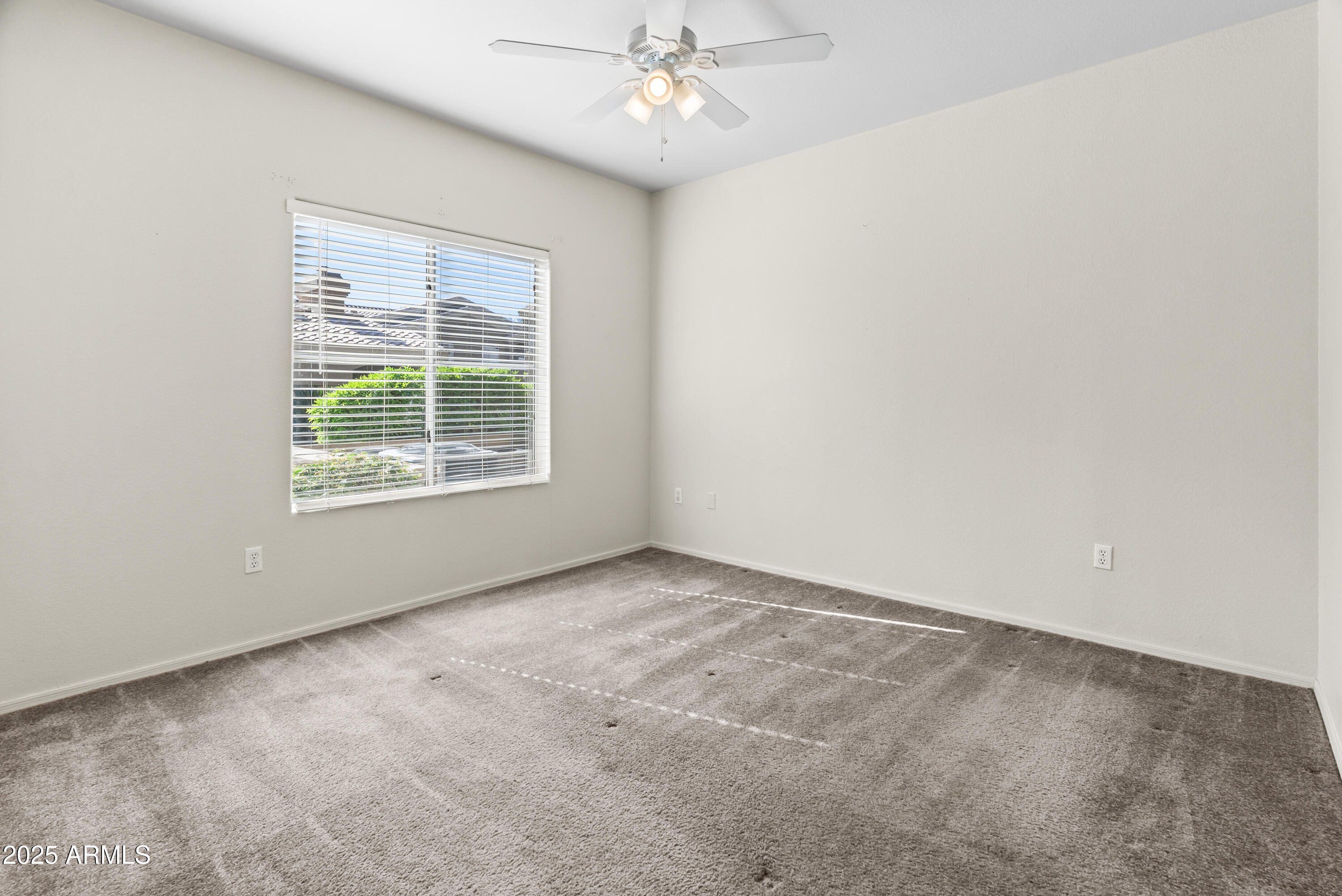 5335 E SHEA Boulevard, 1102