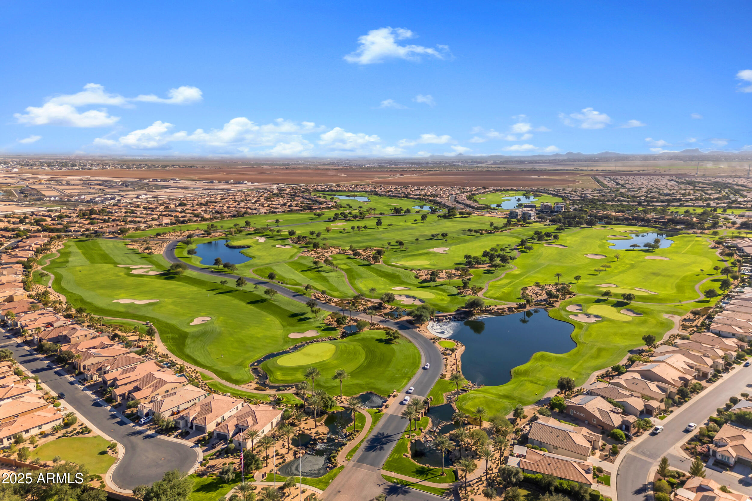 374 E BRACCIANO Avenue