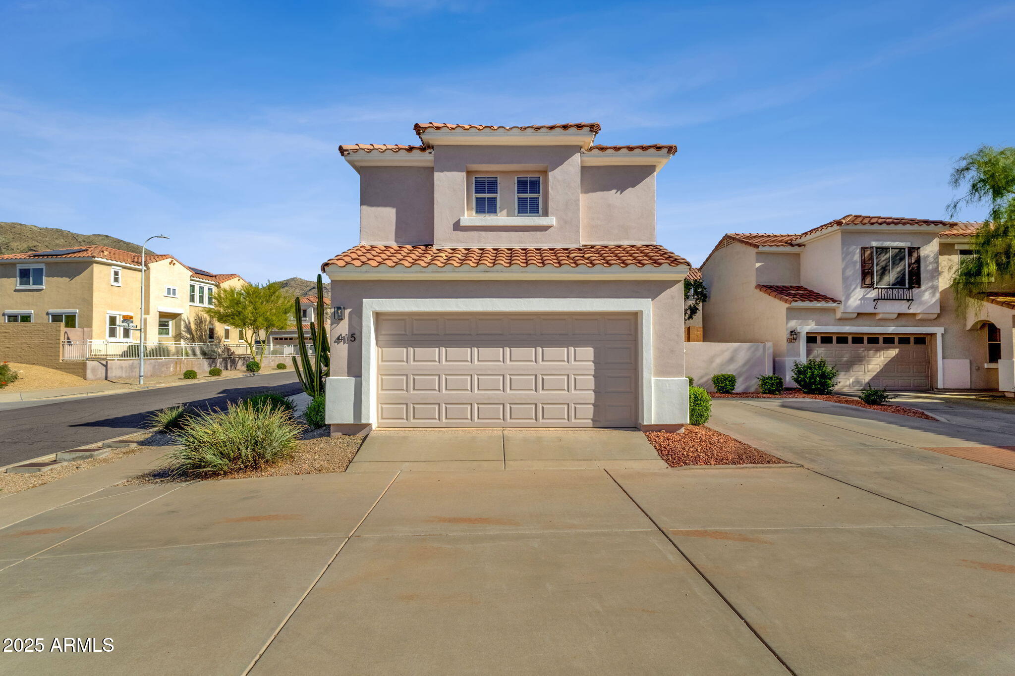 415 W MOUNTAIN SAGE Drive