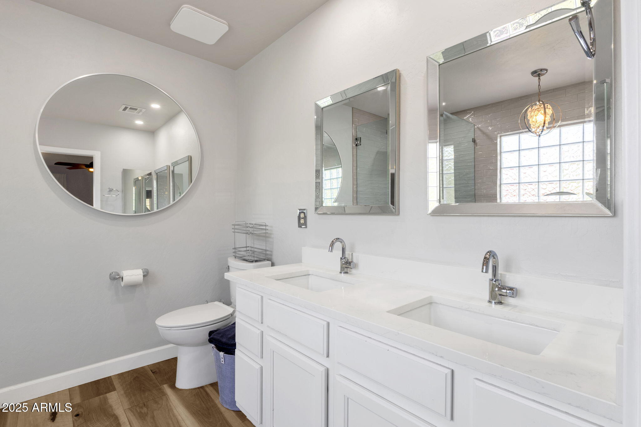 415 W MOUNTAIN SAGE Drive