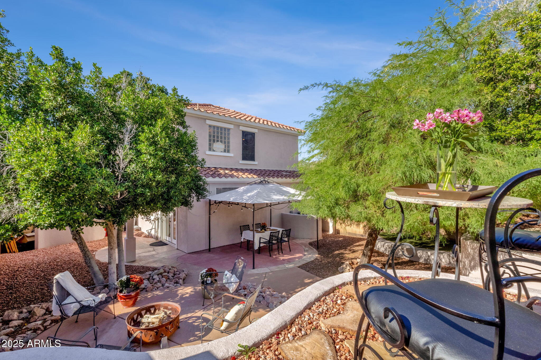 415 W MOUNTAIN SAGE Drive