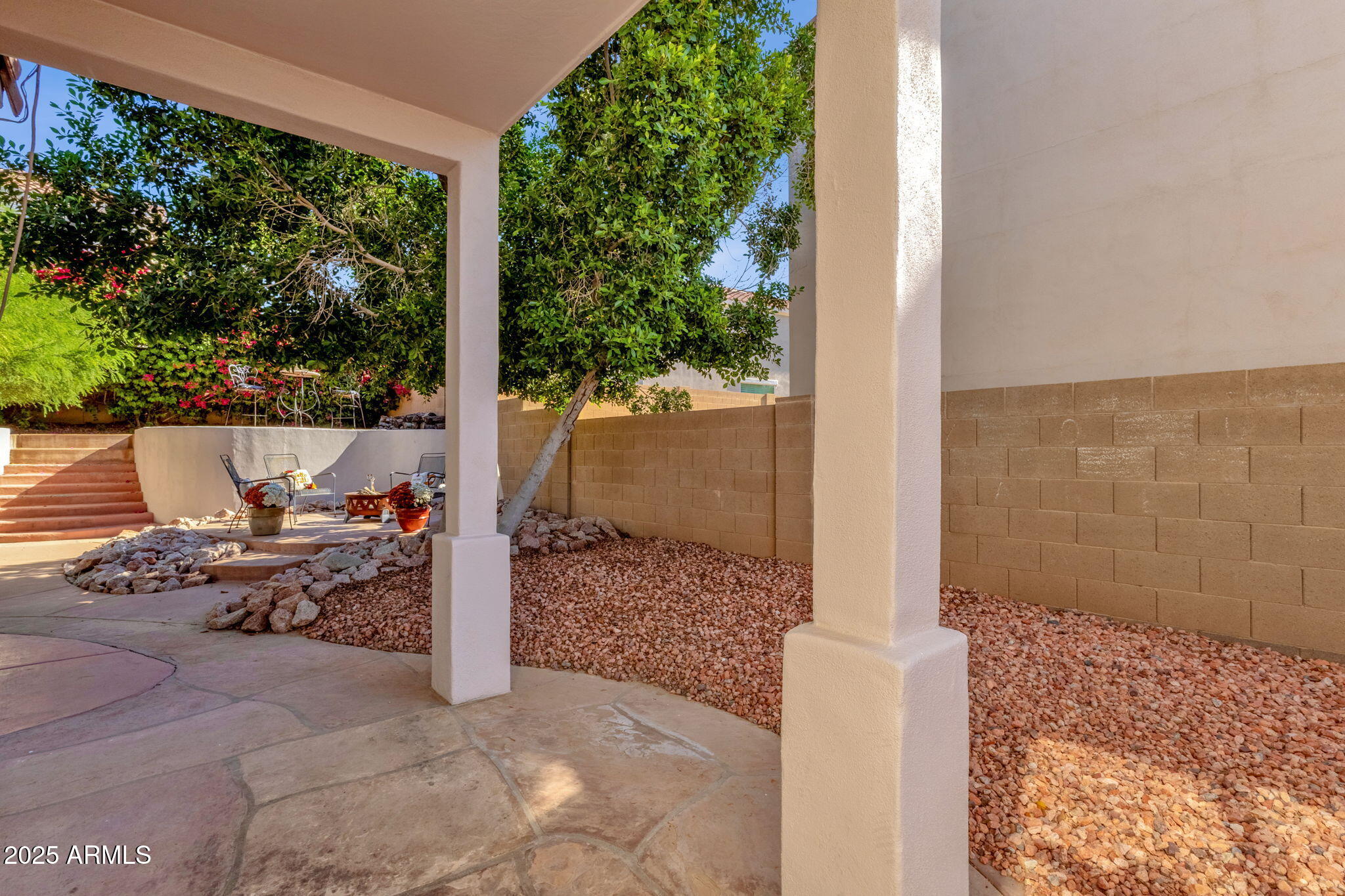 415 W MOUNTAIN SAGE Drive