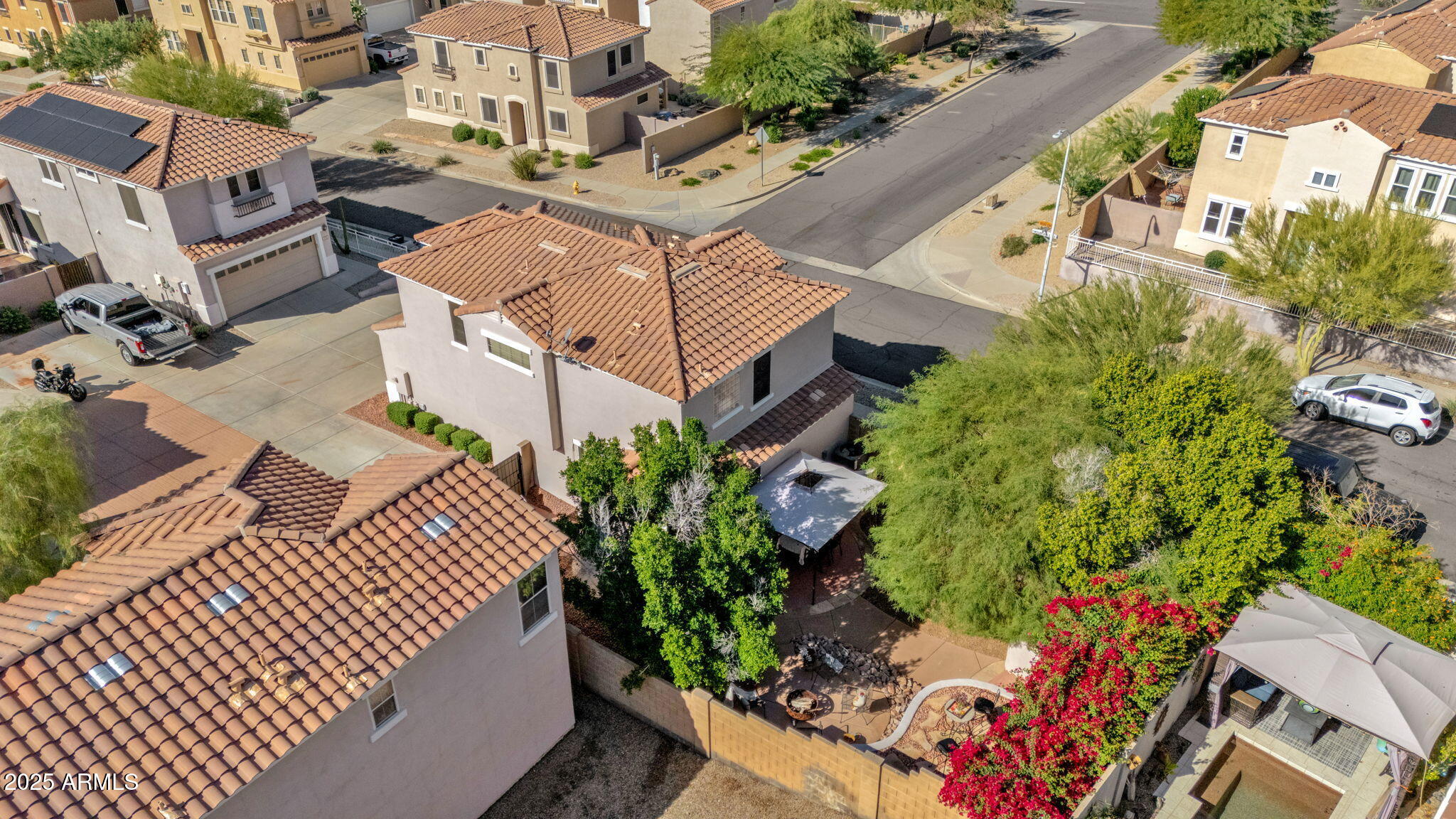 415 W MOUNTAIN SAGE Drive