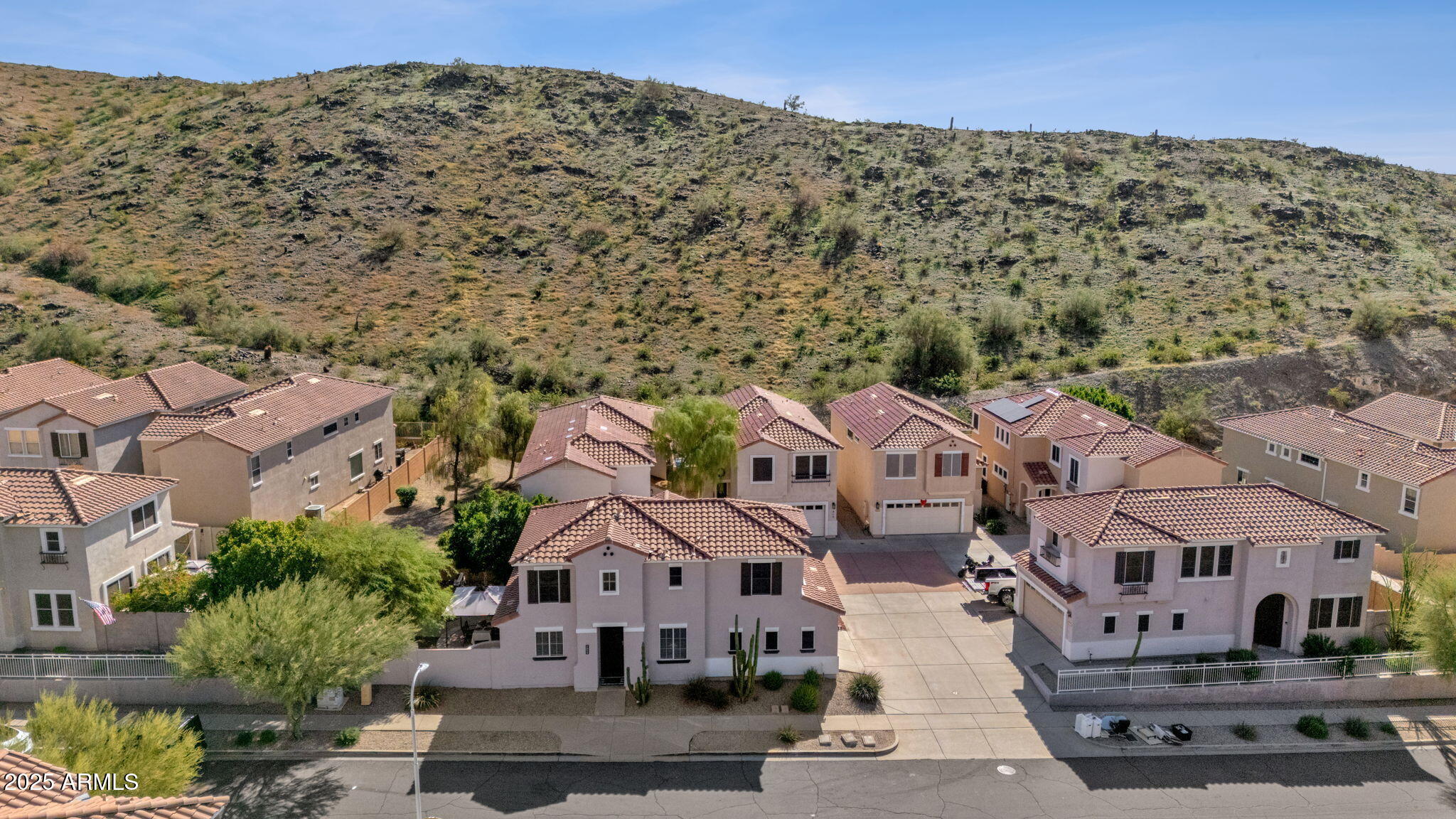 415 W MOUNTAIN SAGE Drive