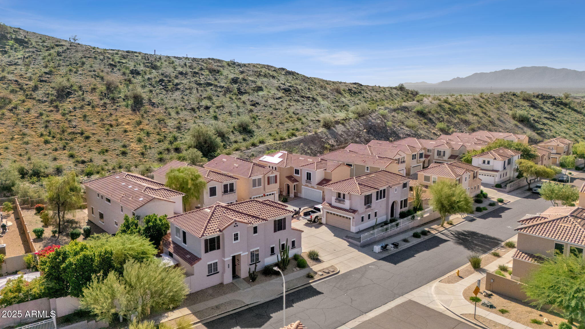 415 W MOUNTAIN SAGE Drive