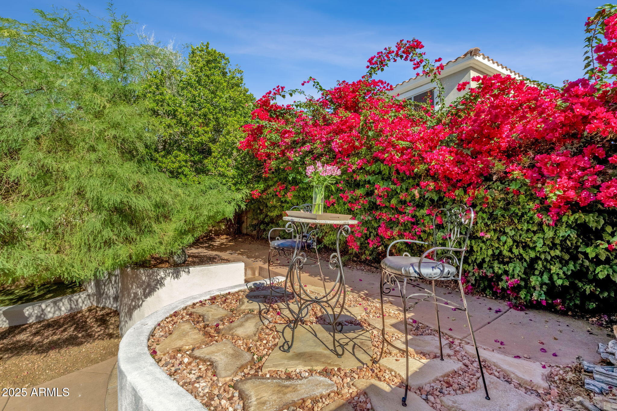 415 W MOUNTAIN SAGE Drive