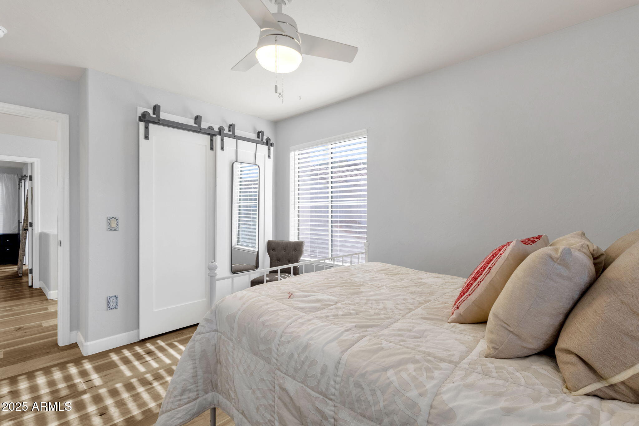 415 W MOUNTAIN SAGE Drive