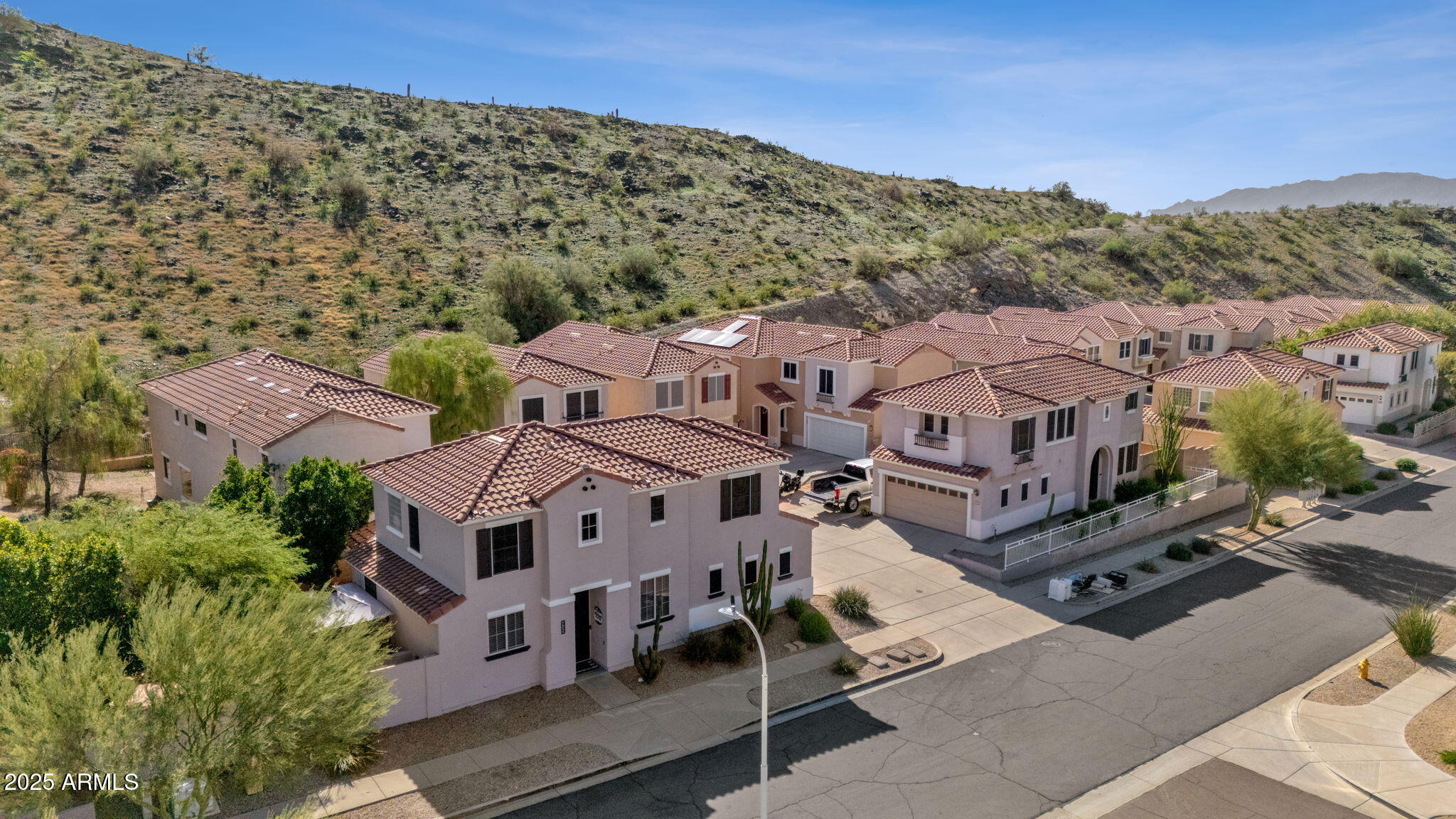 415 W MOUNTAIN SAGE Drive