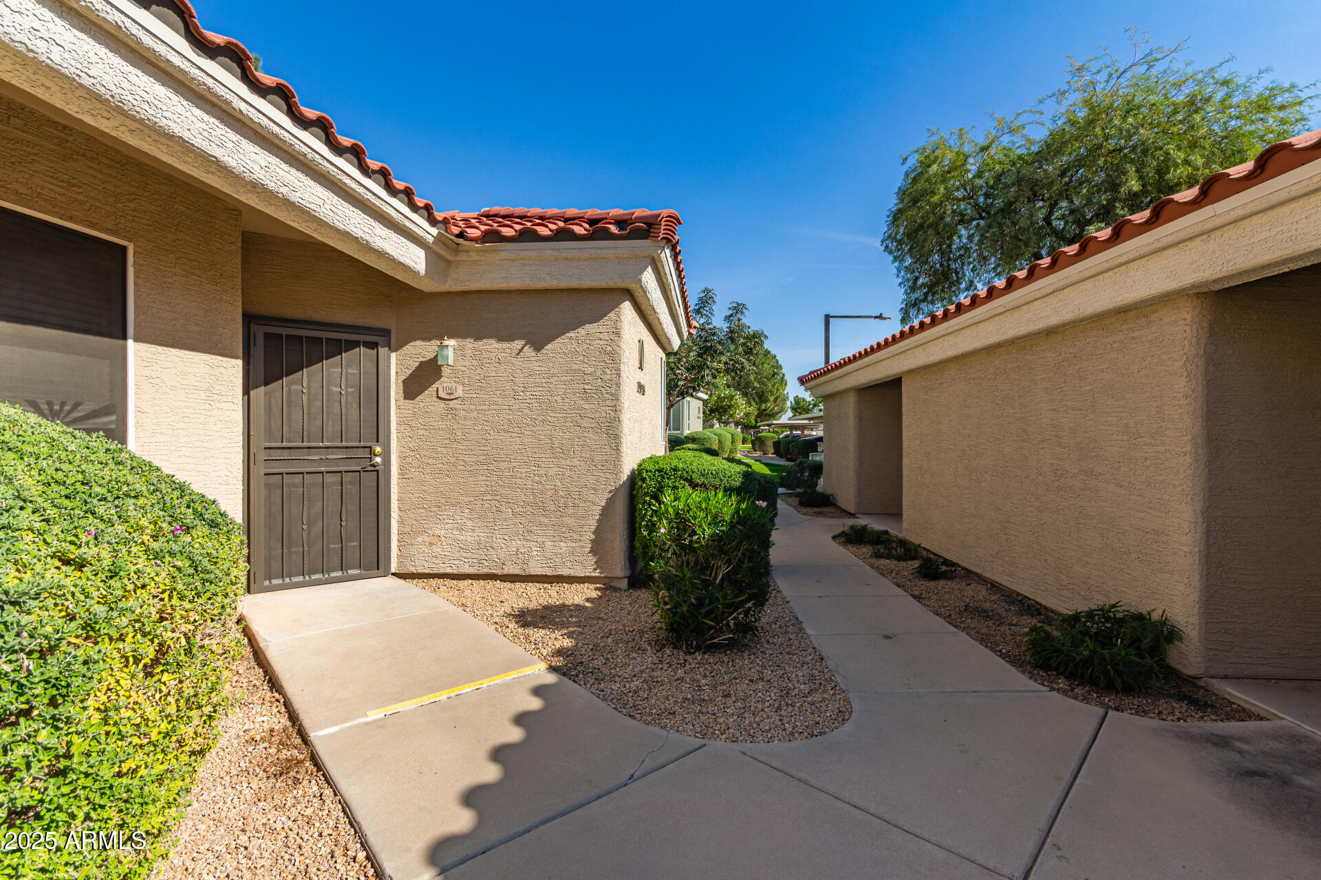 2929 W YORKSHIRE Drive 1061