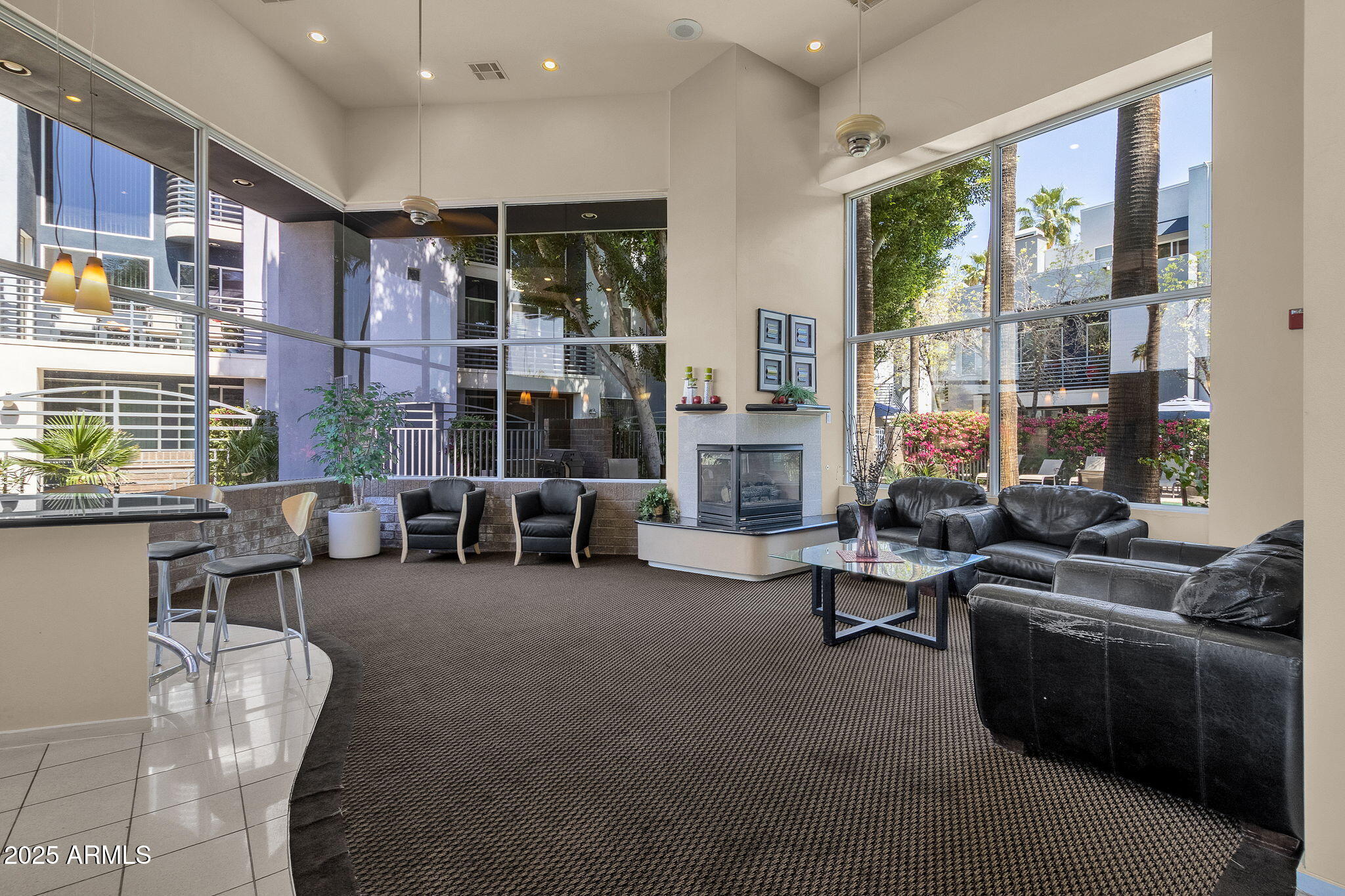 3633 N 3RD Avenue, 1059