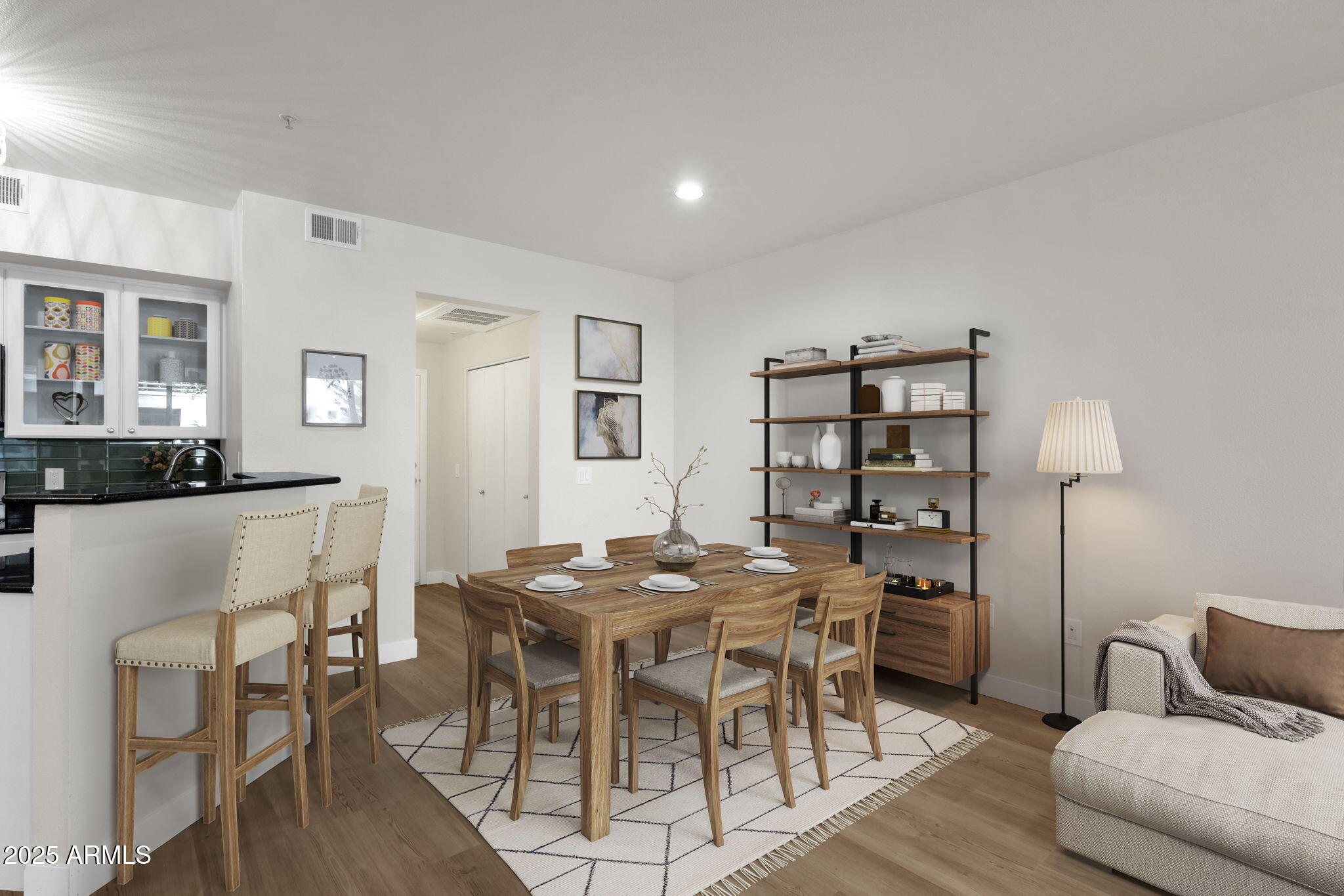 3633 N 3RD Avenue, 1059