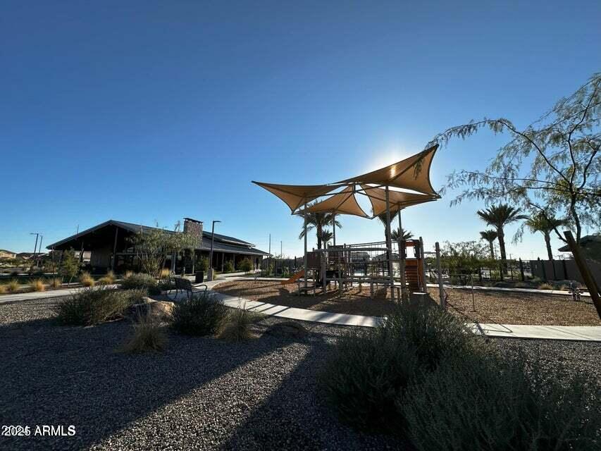 16802 W DESERT MIRAGE Drive