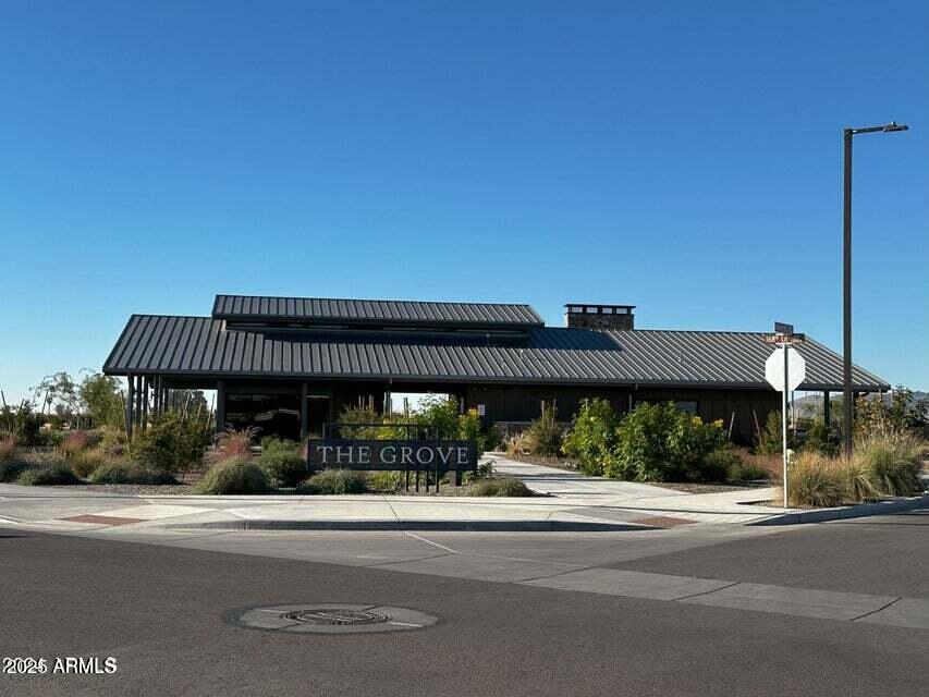 16802 W DESERT MIRAGE Drive