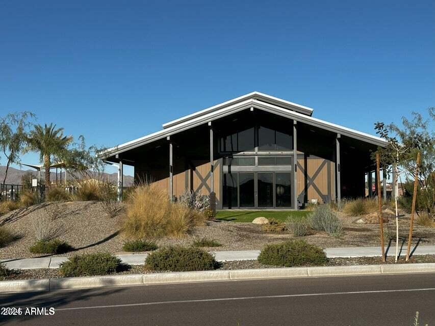 16802 W DESERT MIRAGE Drive