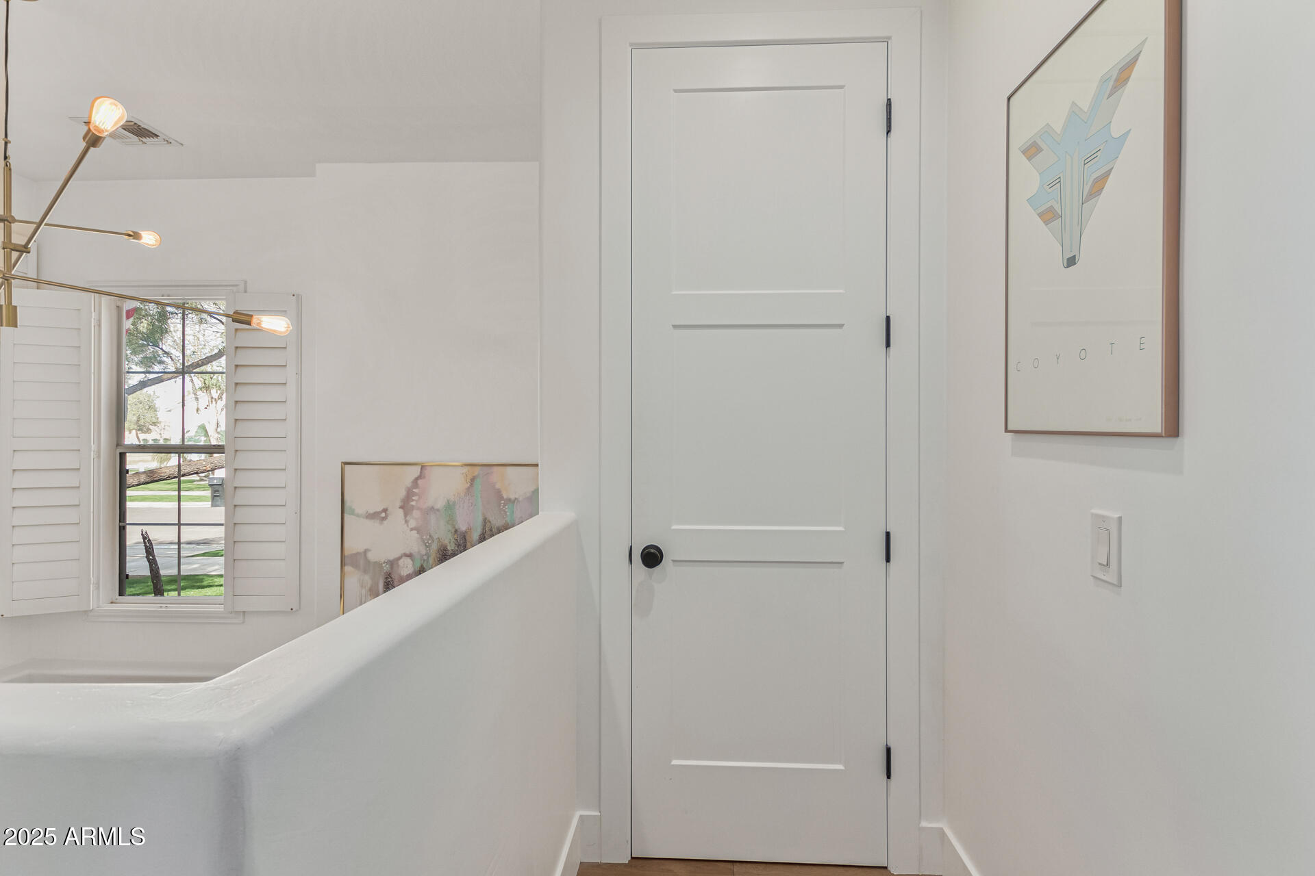 2701 E HOBART Street