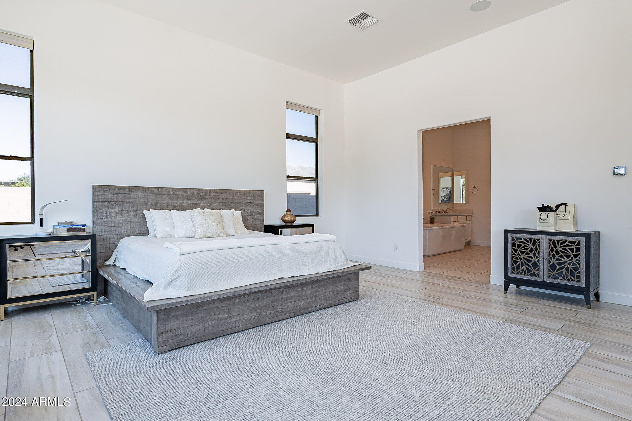 17904 E BRONCO Drive