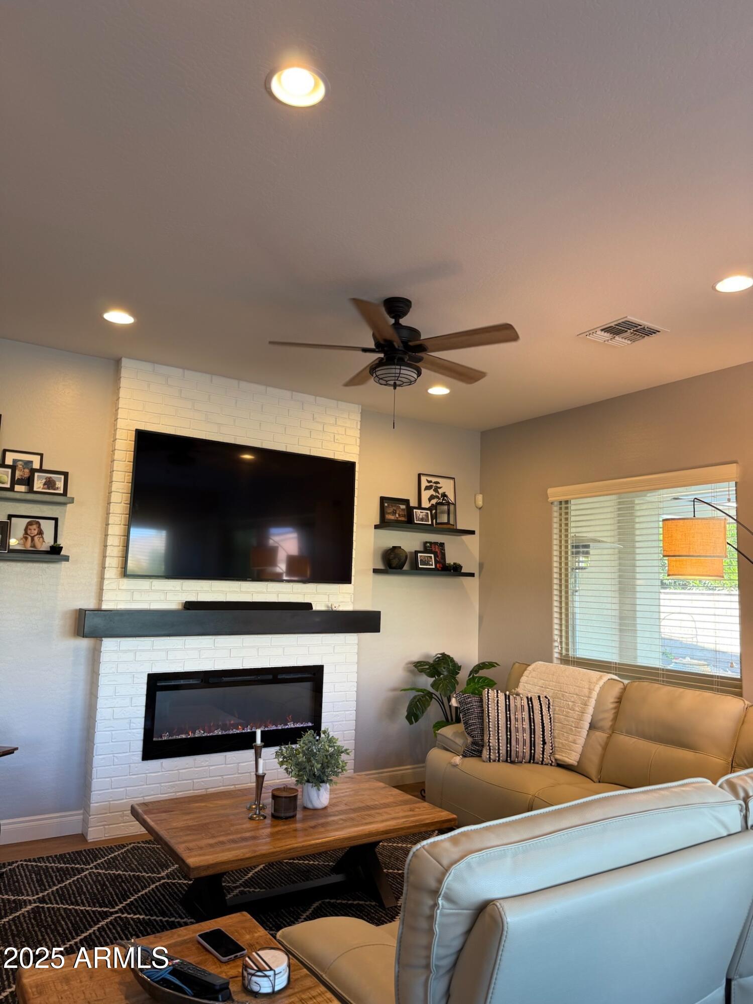 37130 N STONEWARE Drive