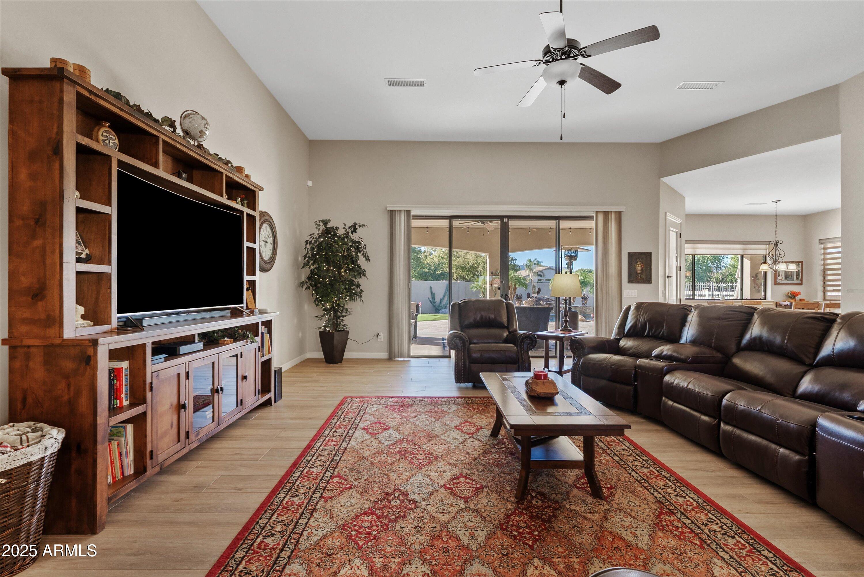 21205 E PUMMELOS Road