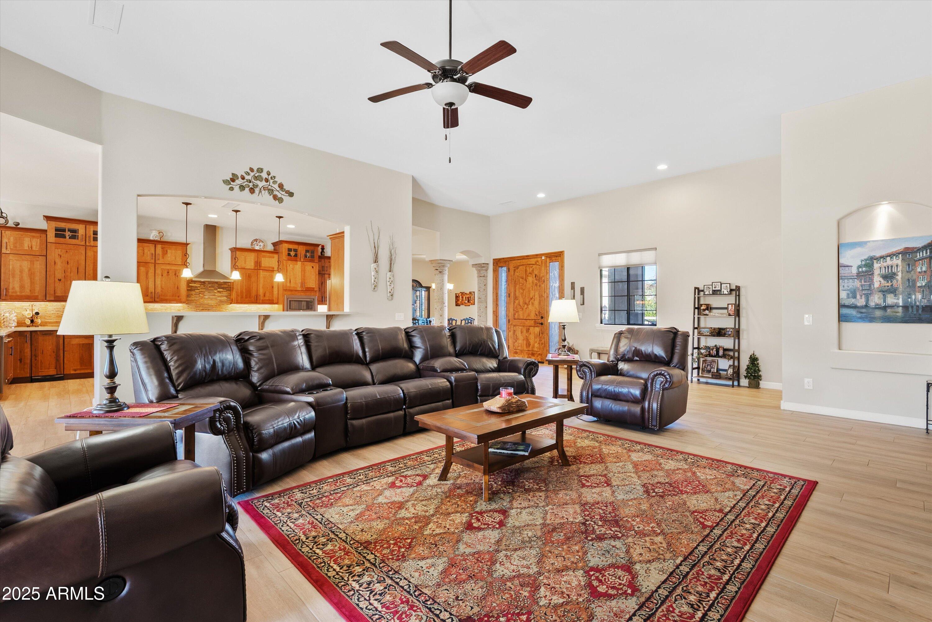 21205 E PUMMELOS Road