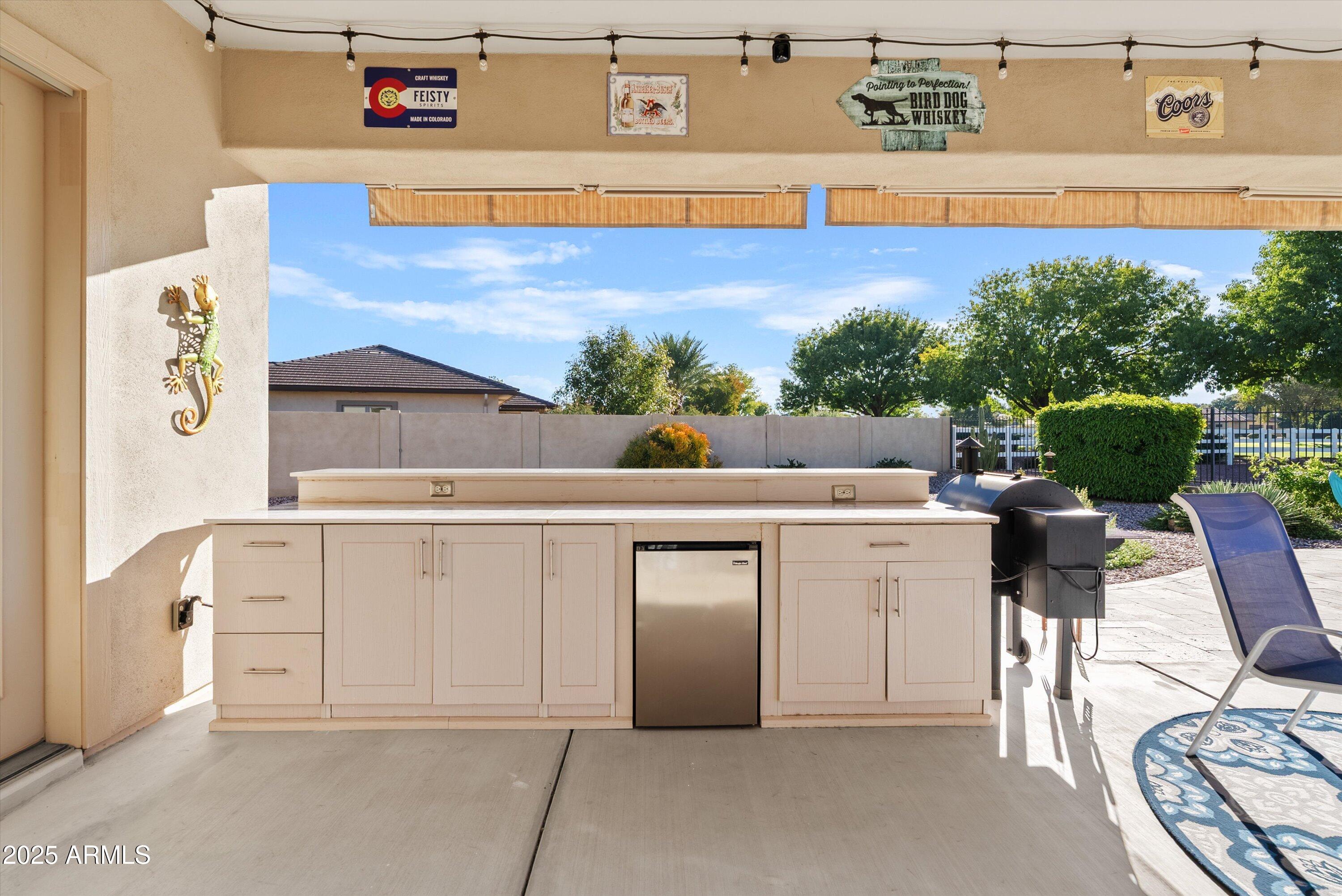 21205 E PUMMELOS Road