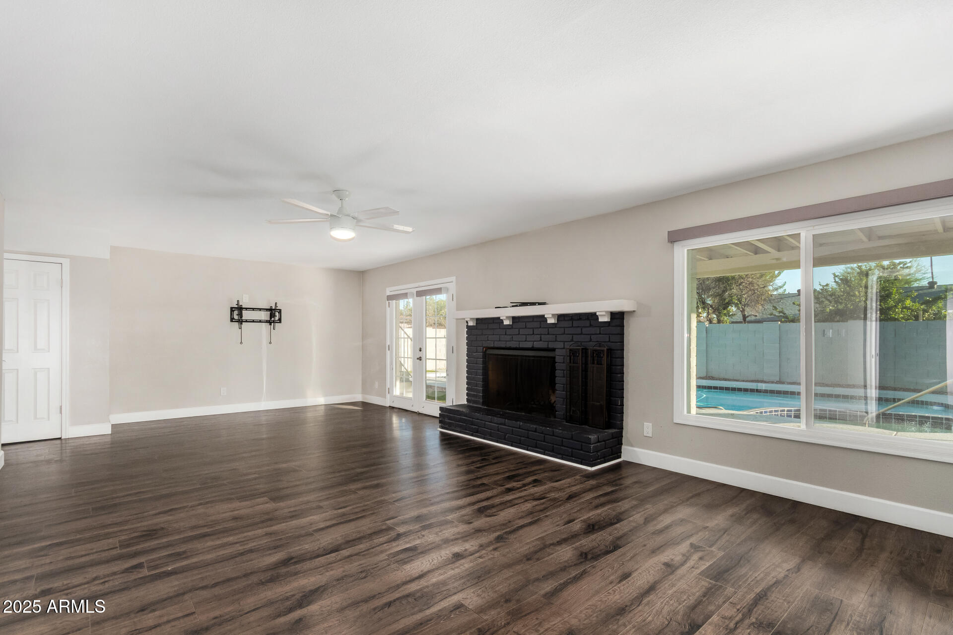 1717 E PEBBLE BEACH Drive