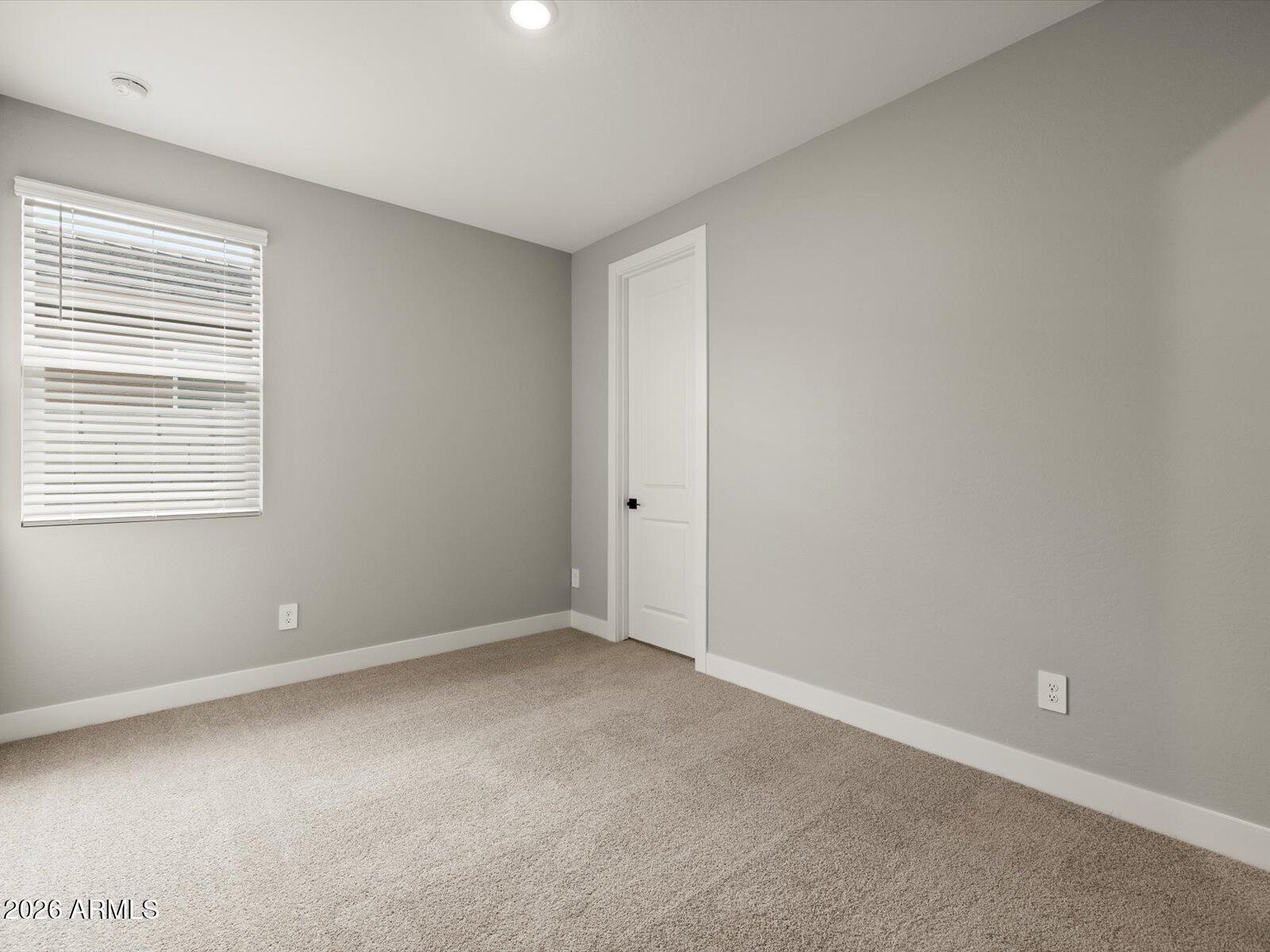 17866 W ELM Street