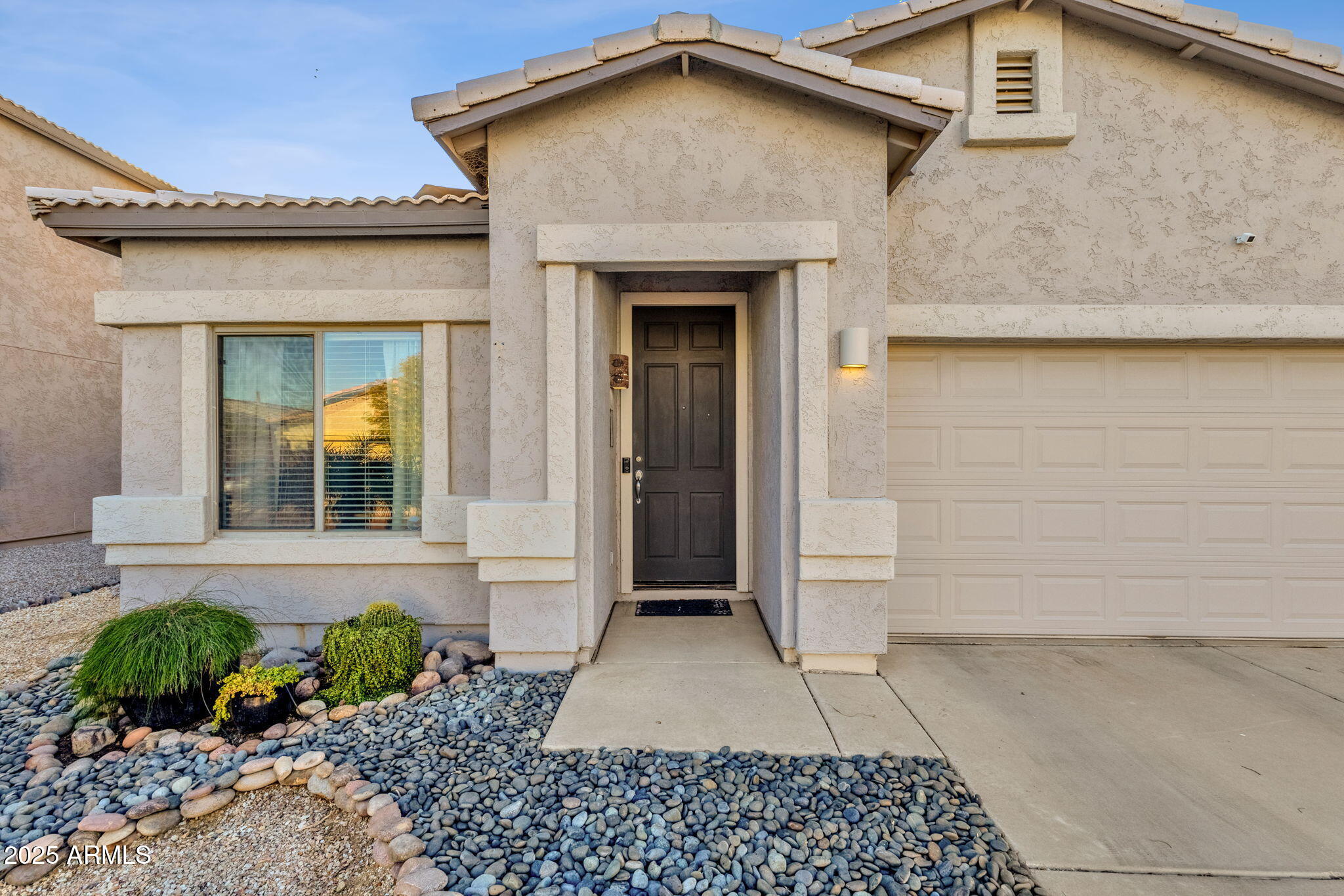 28698 N SEDONA Place