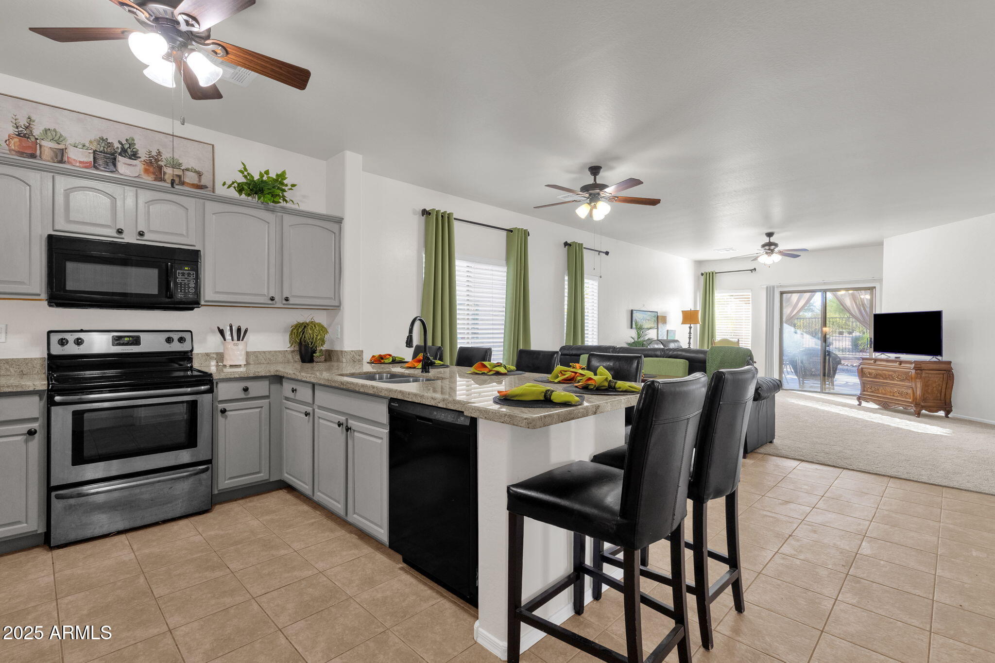 28698 N SEDONA Place