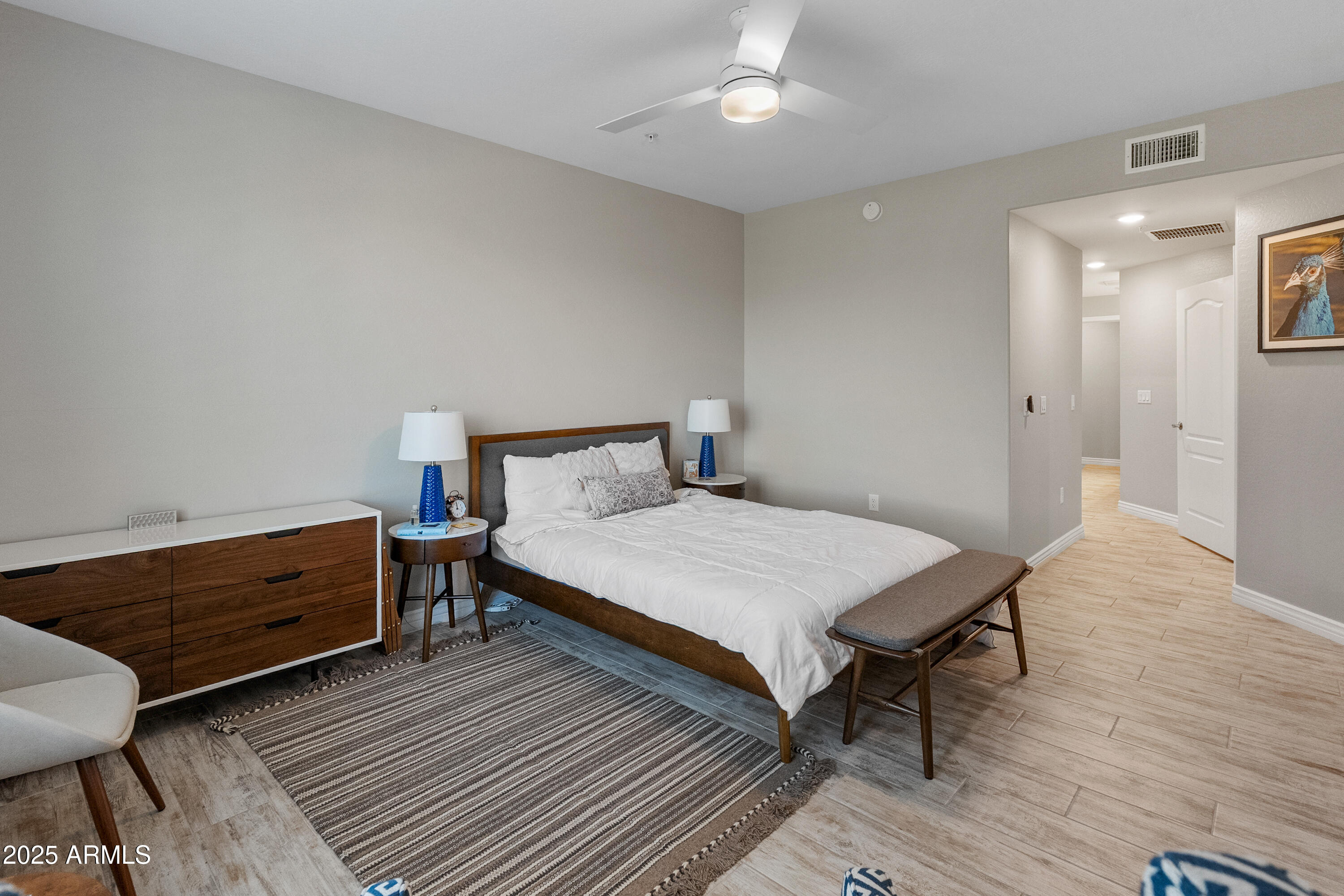 2425 W BRONCO BUTTE Trail 1014