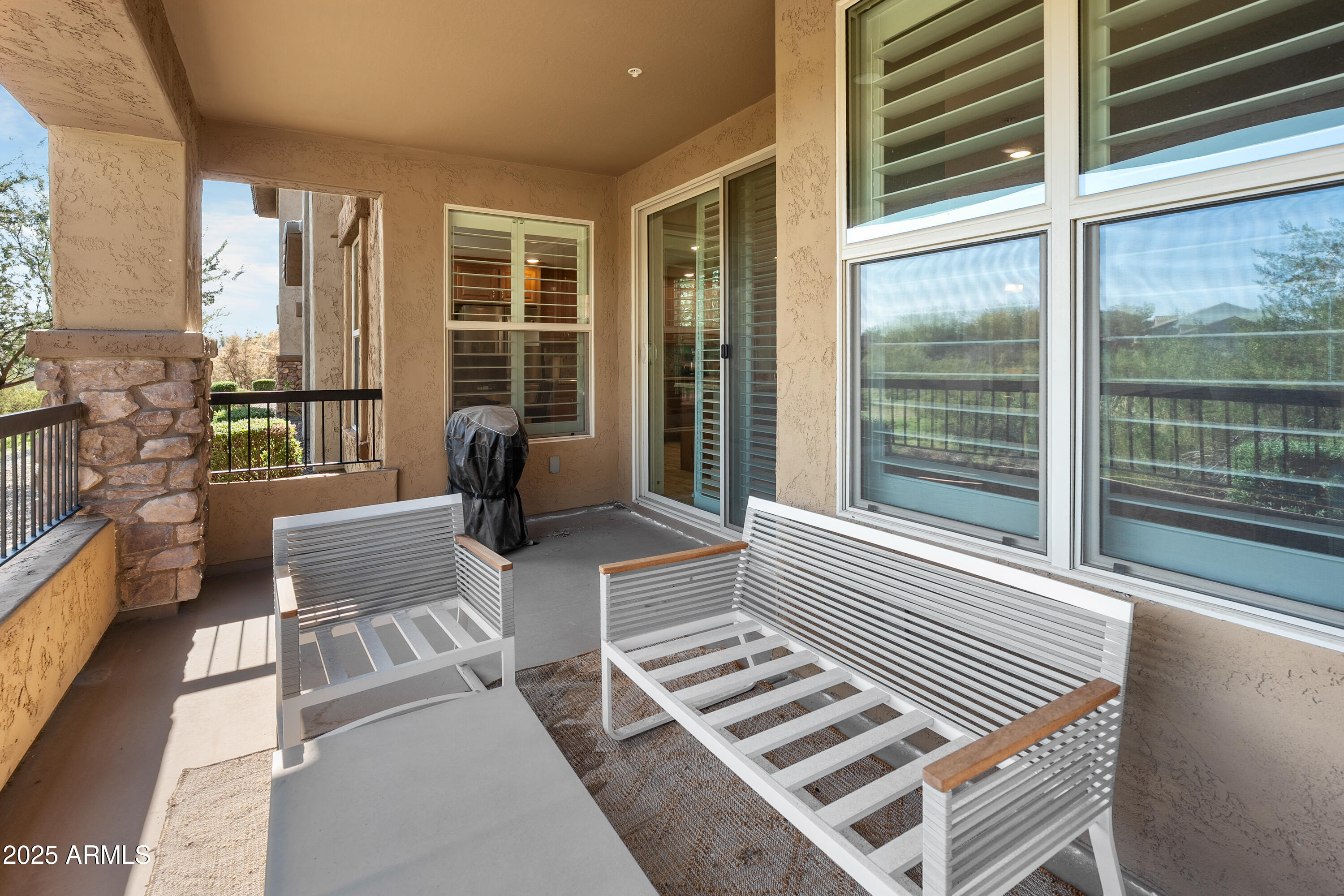 2425 W BRONCO BUTTE Trail 1014