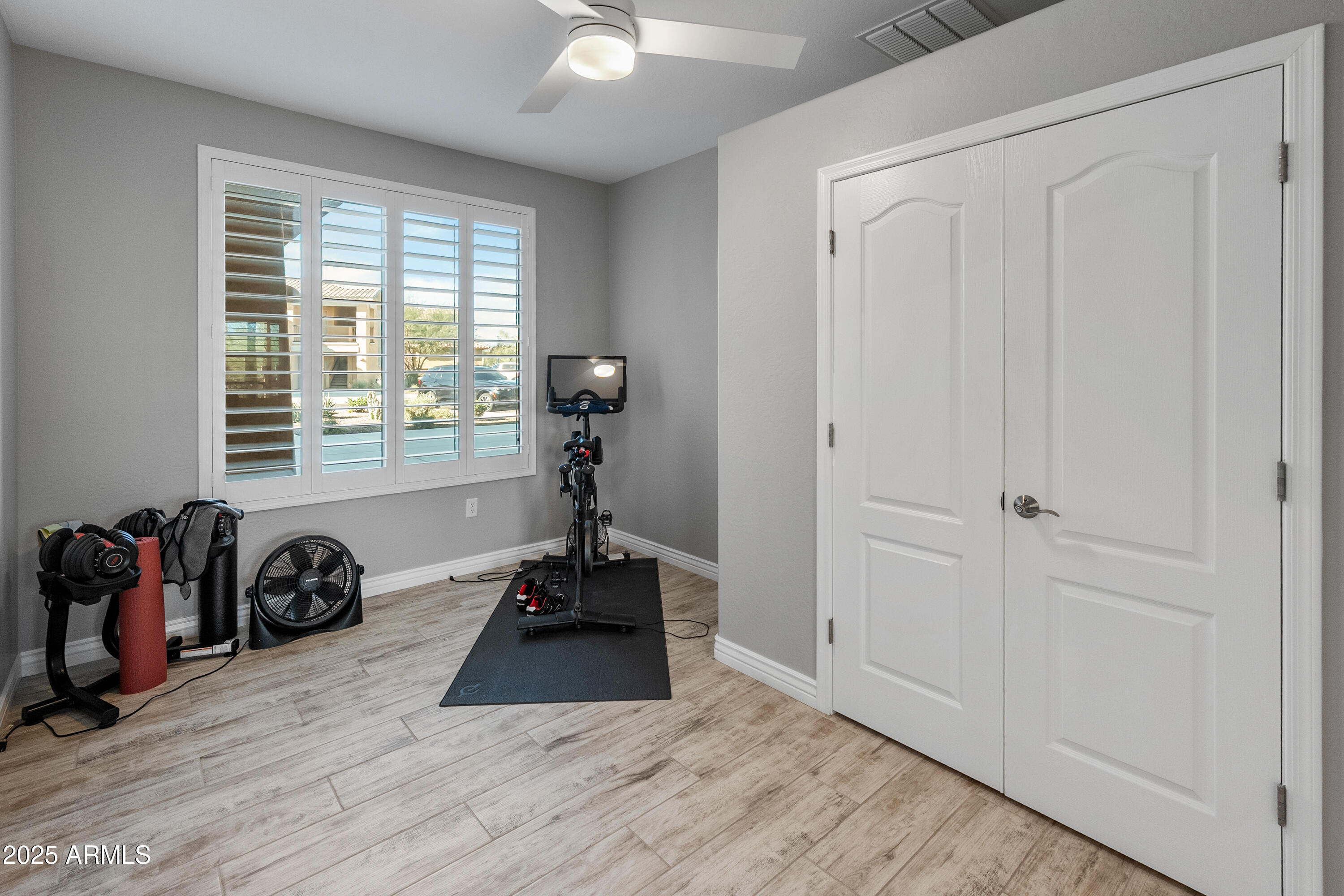 2425 W BRONCO BUTTE Trail 1014