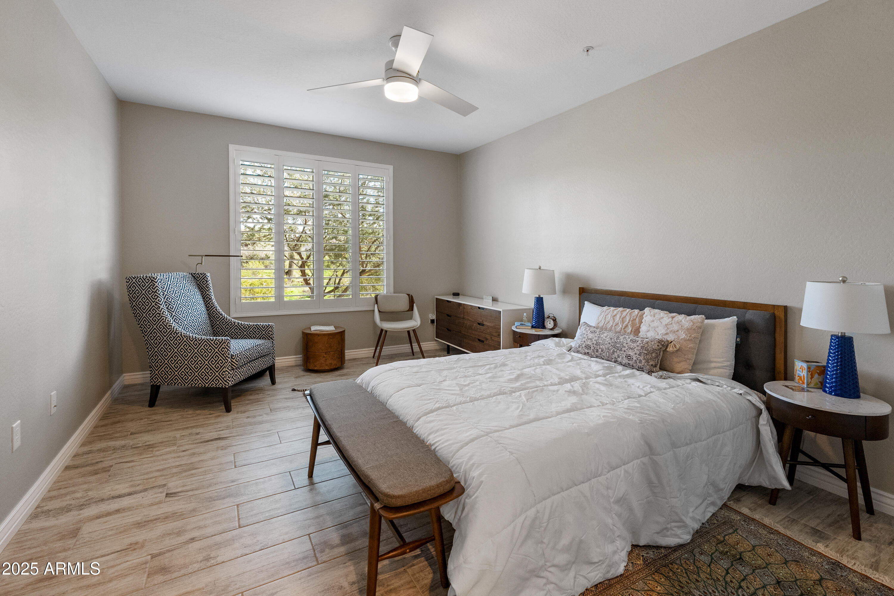 2425 W BRONCO BUTTE Trail 1014