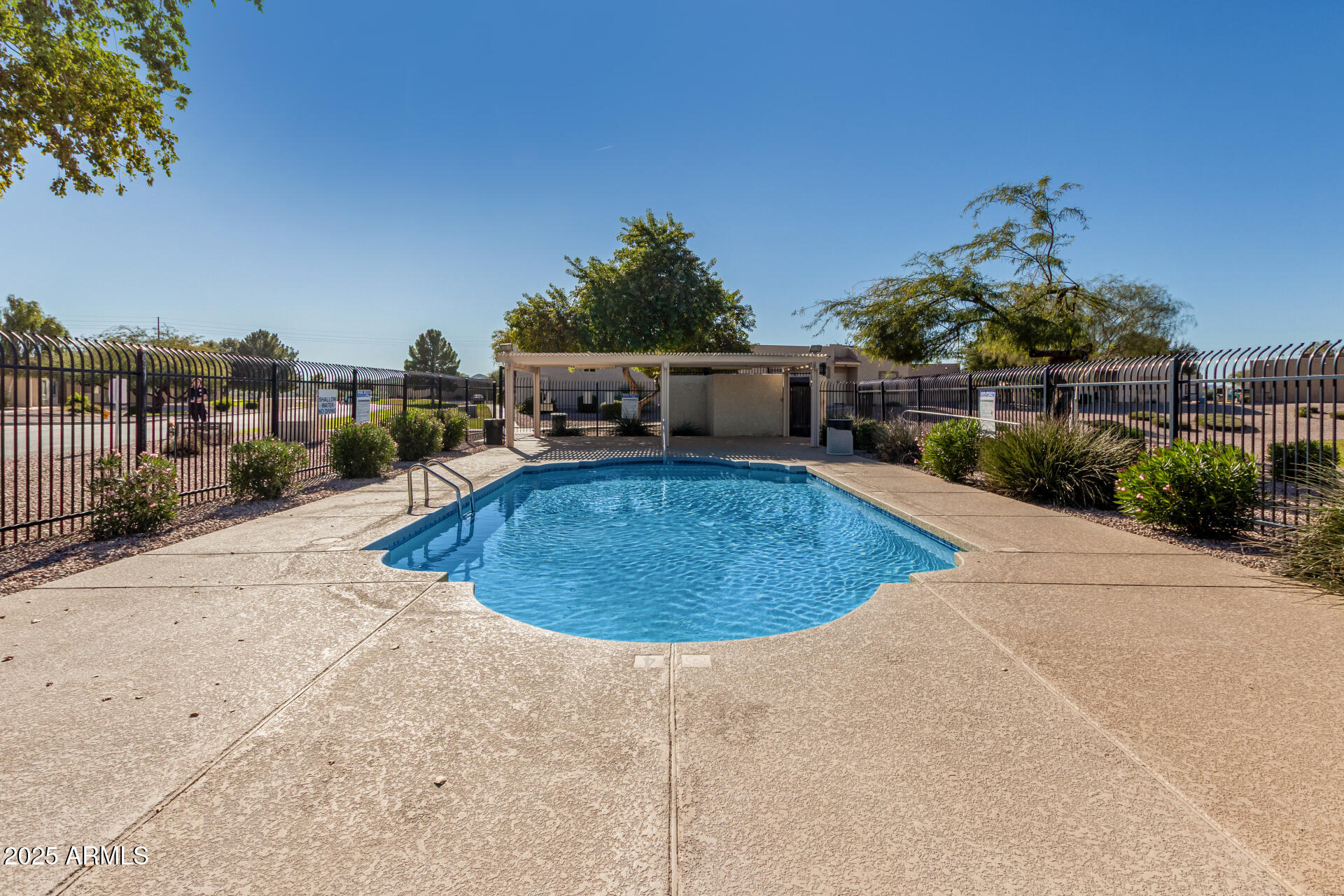 2300 E MAGMA Road 79