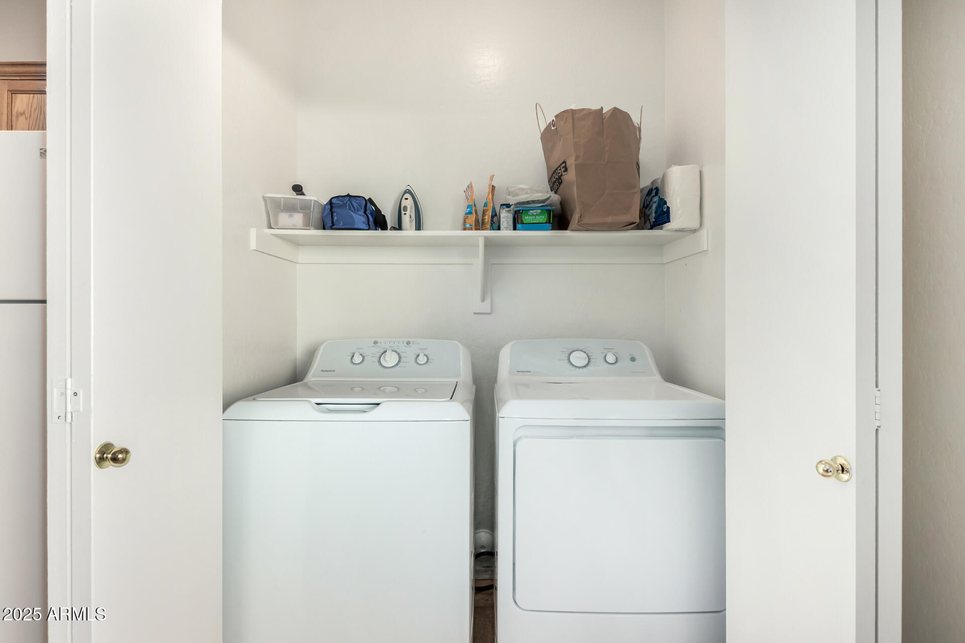 2300 E MAGMA Road 79