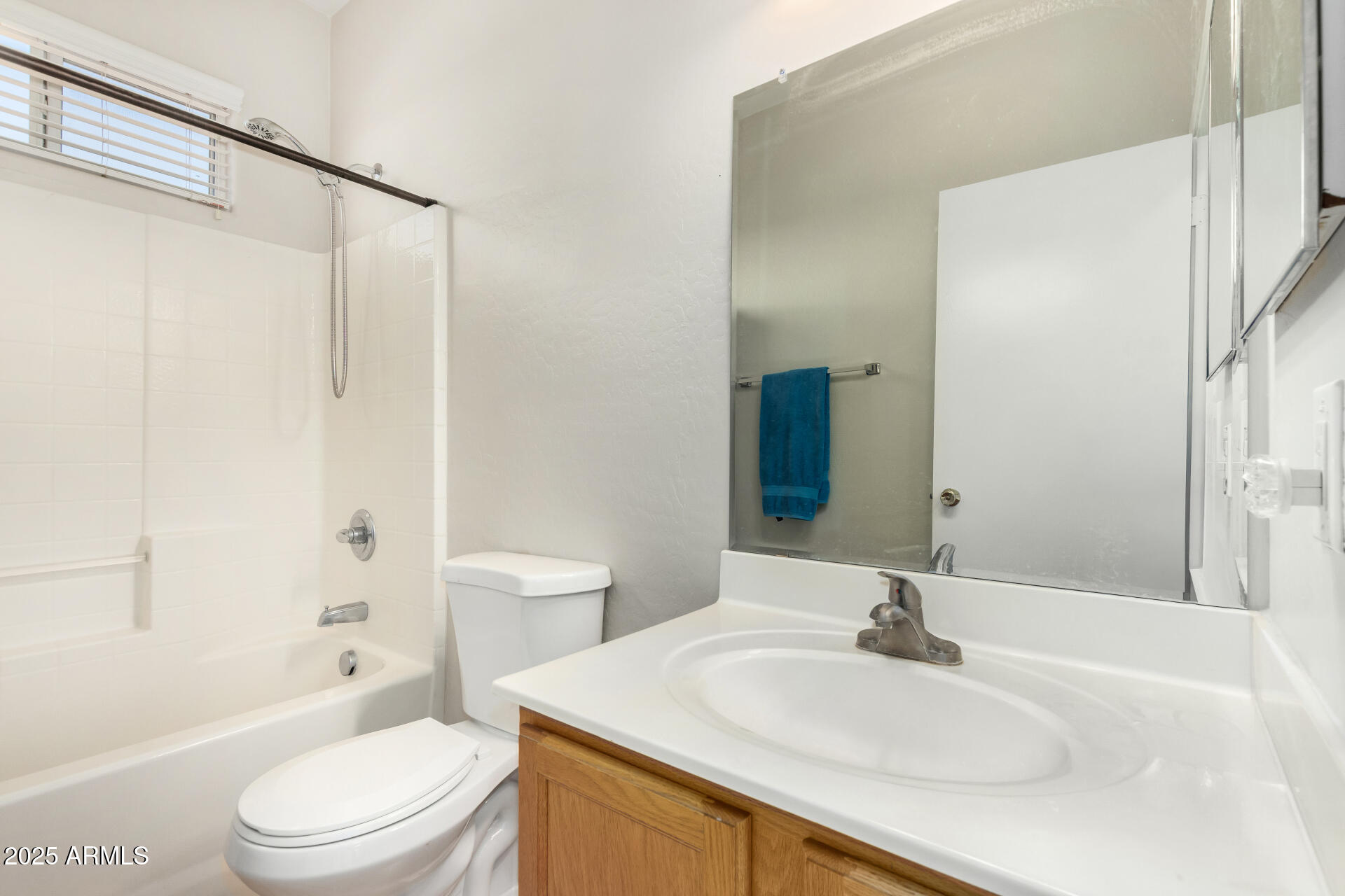 2300 E MAGMA Road 79