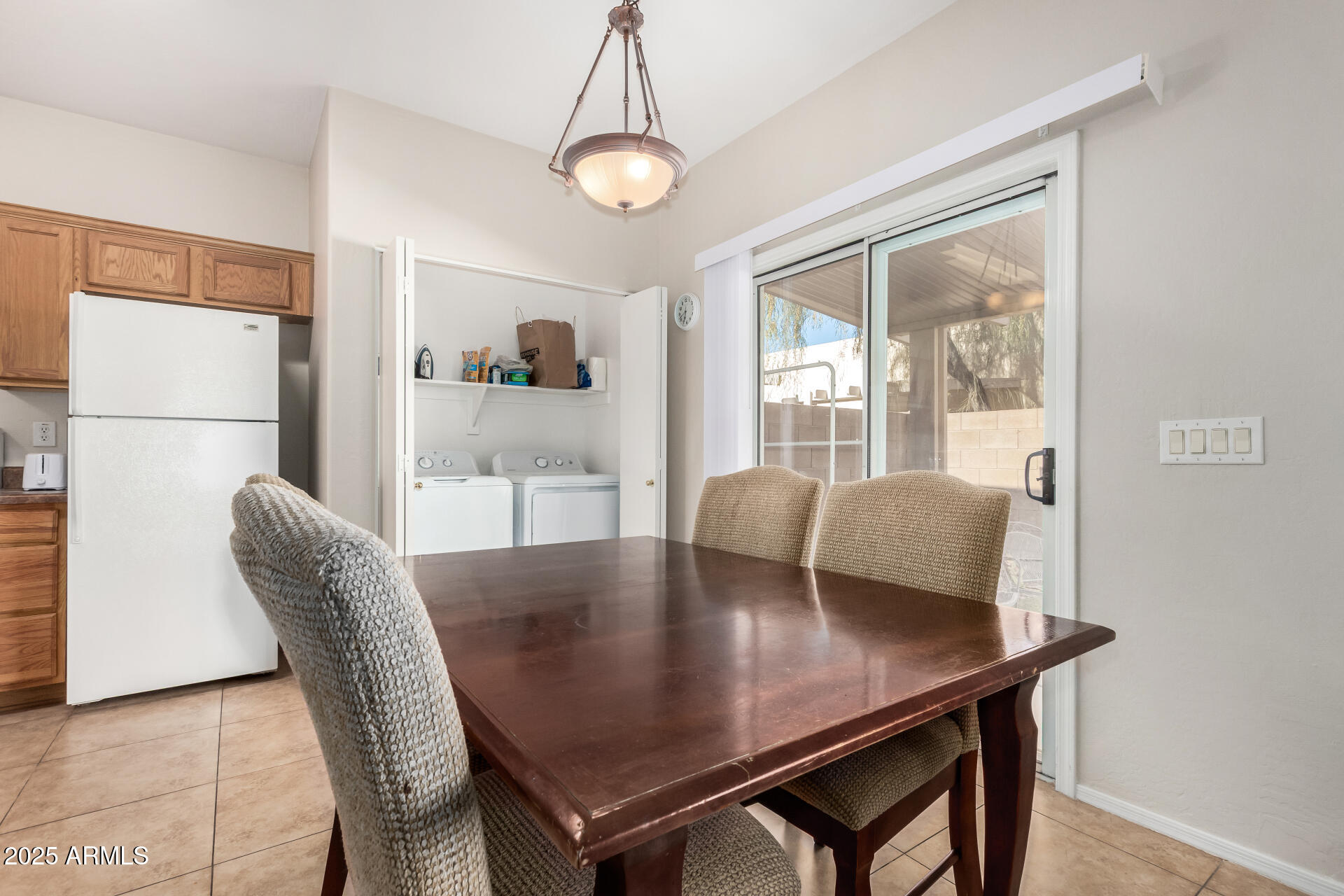 2300 E MAGMA Road 79