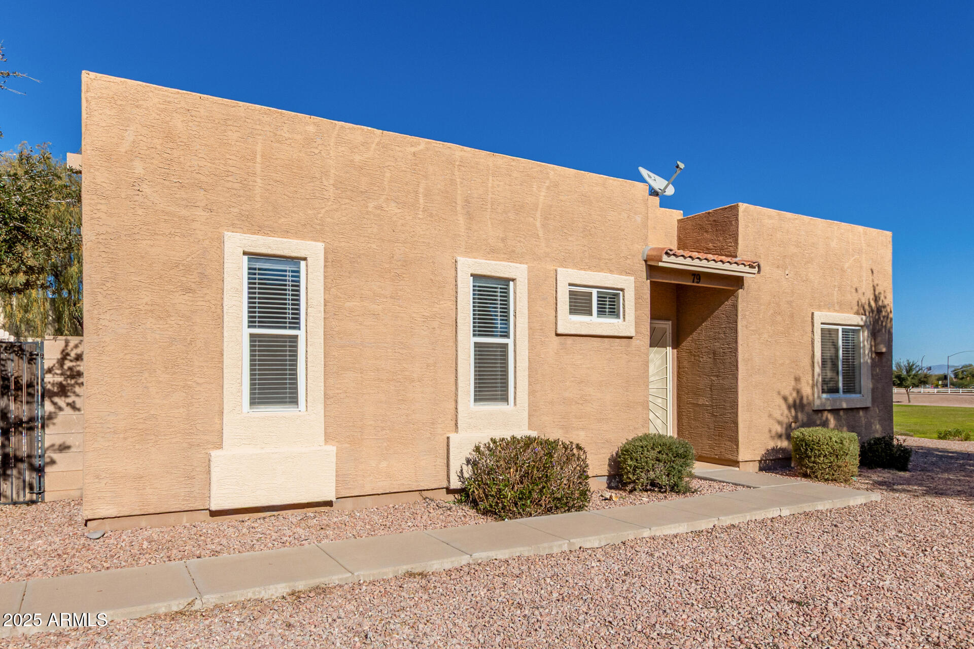 2300 E MAGMA Road 79