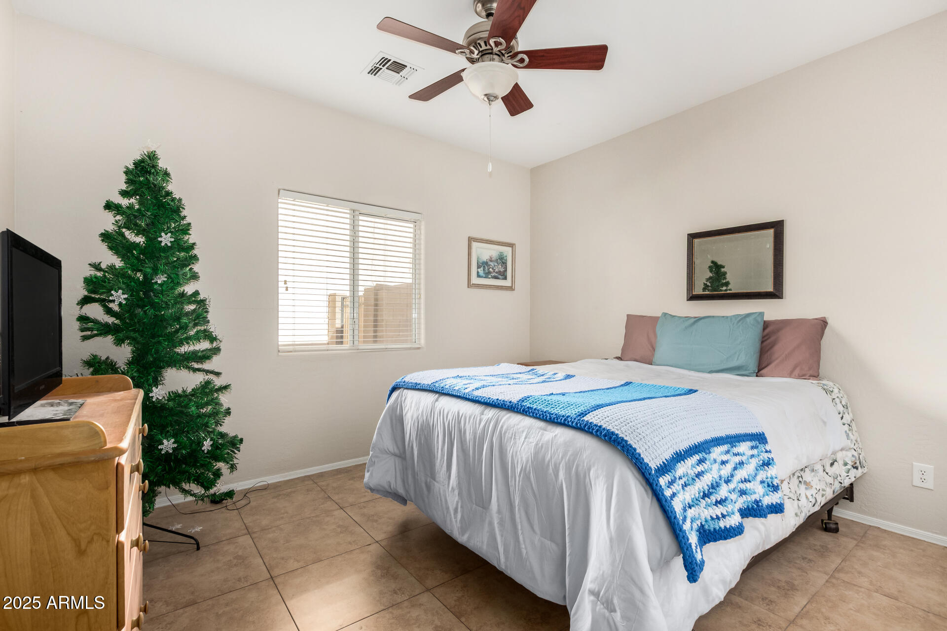 2300 E MAGMA Road 79