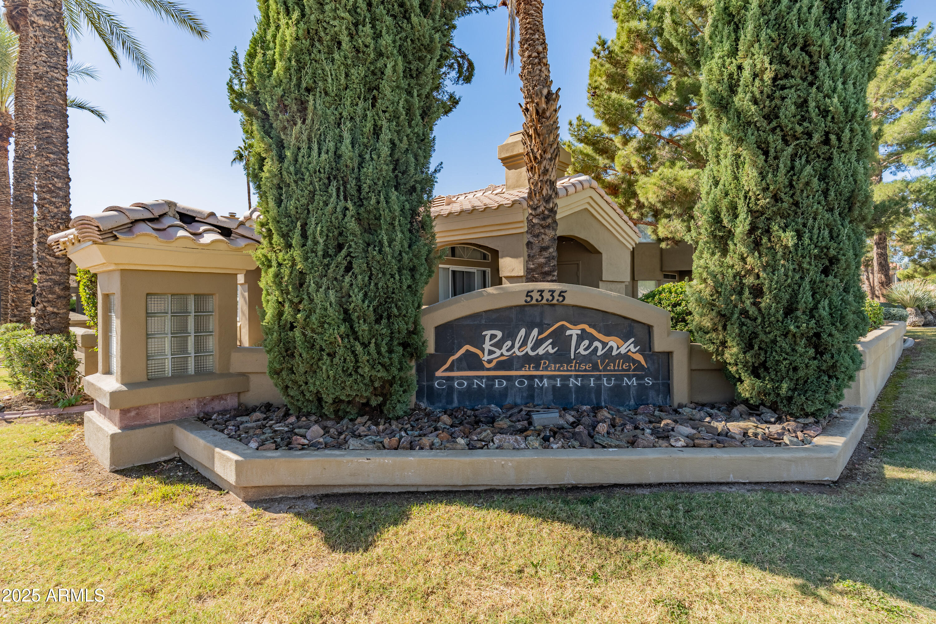 5335 E SHEA Boulevard 1102