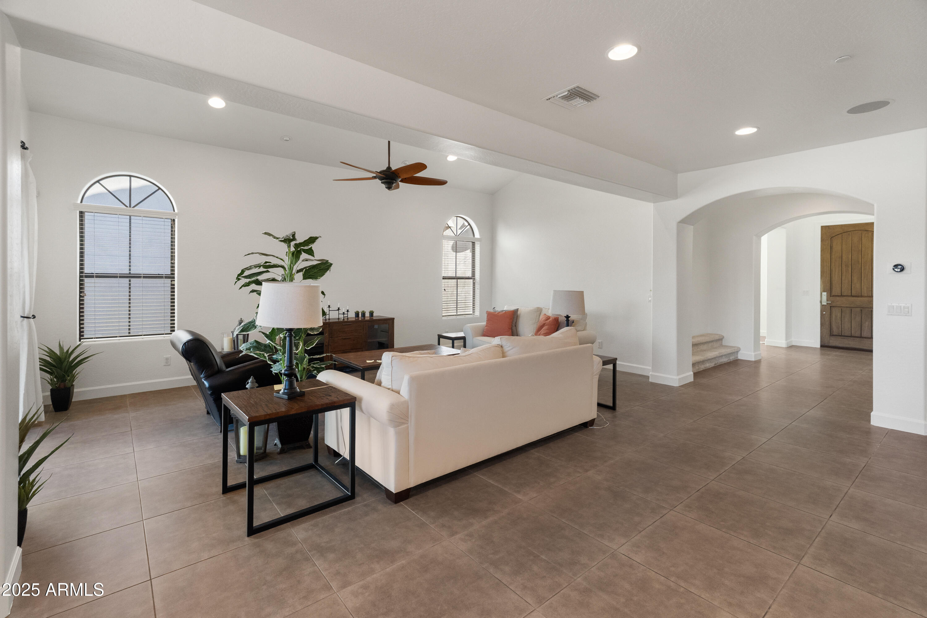 10062 E SOUTH BEND Drive