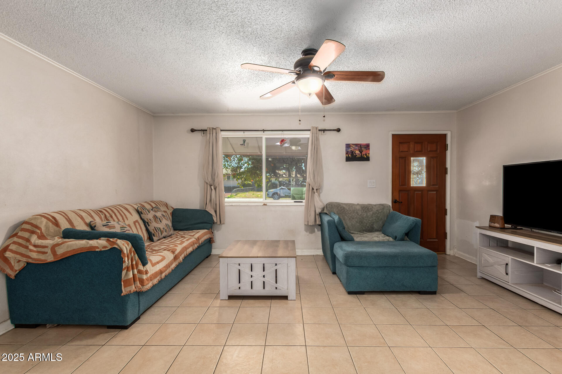 7320 W CINNABAR Avenue