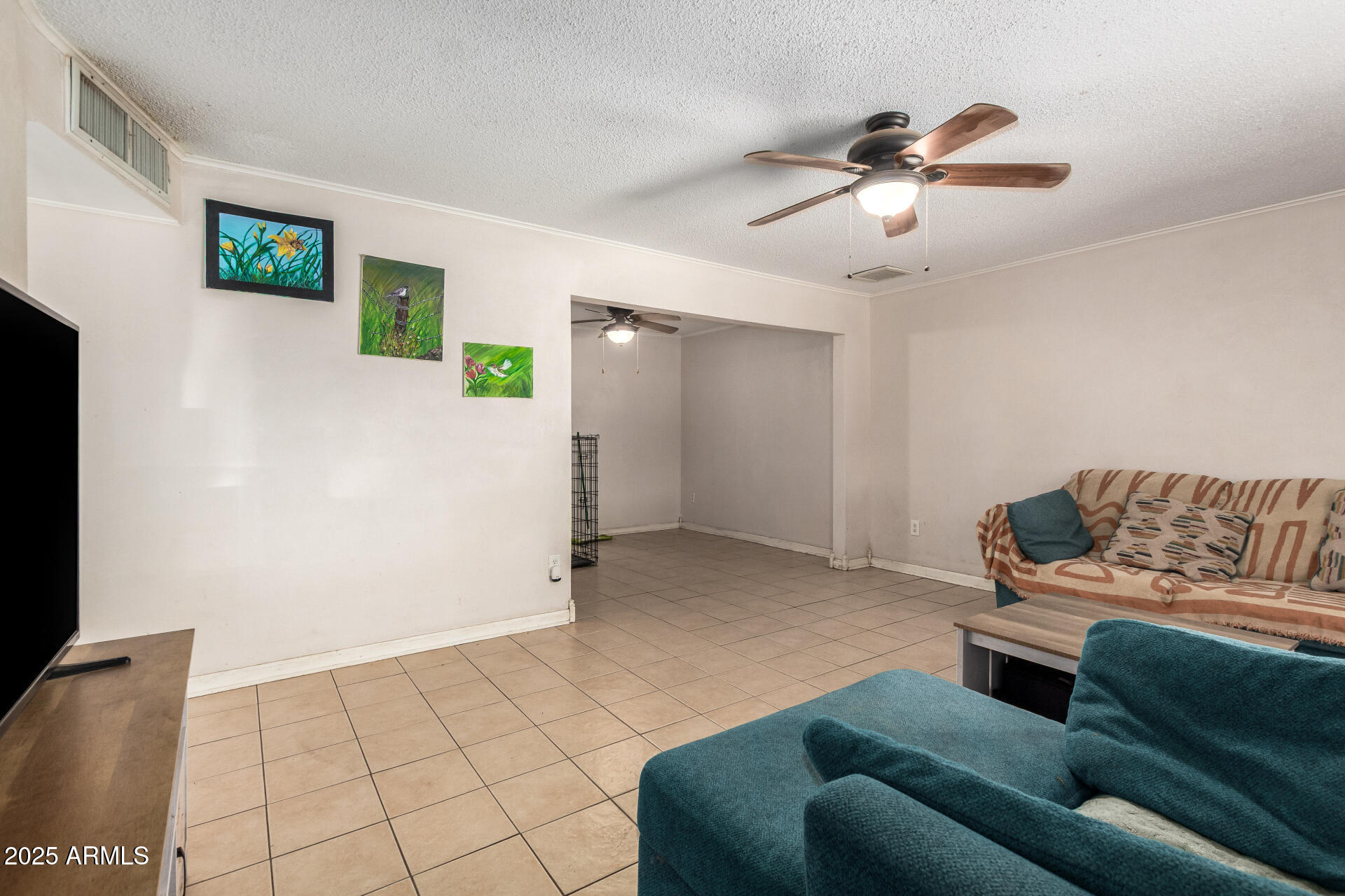 7320 W CINNABAR Avenue