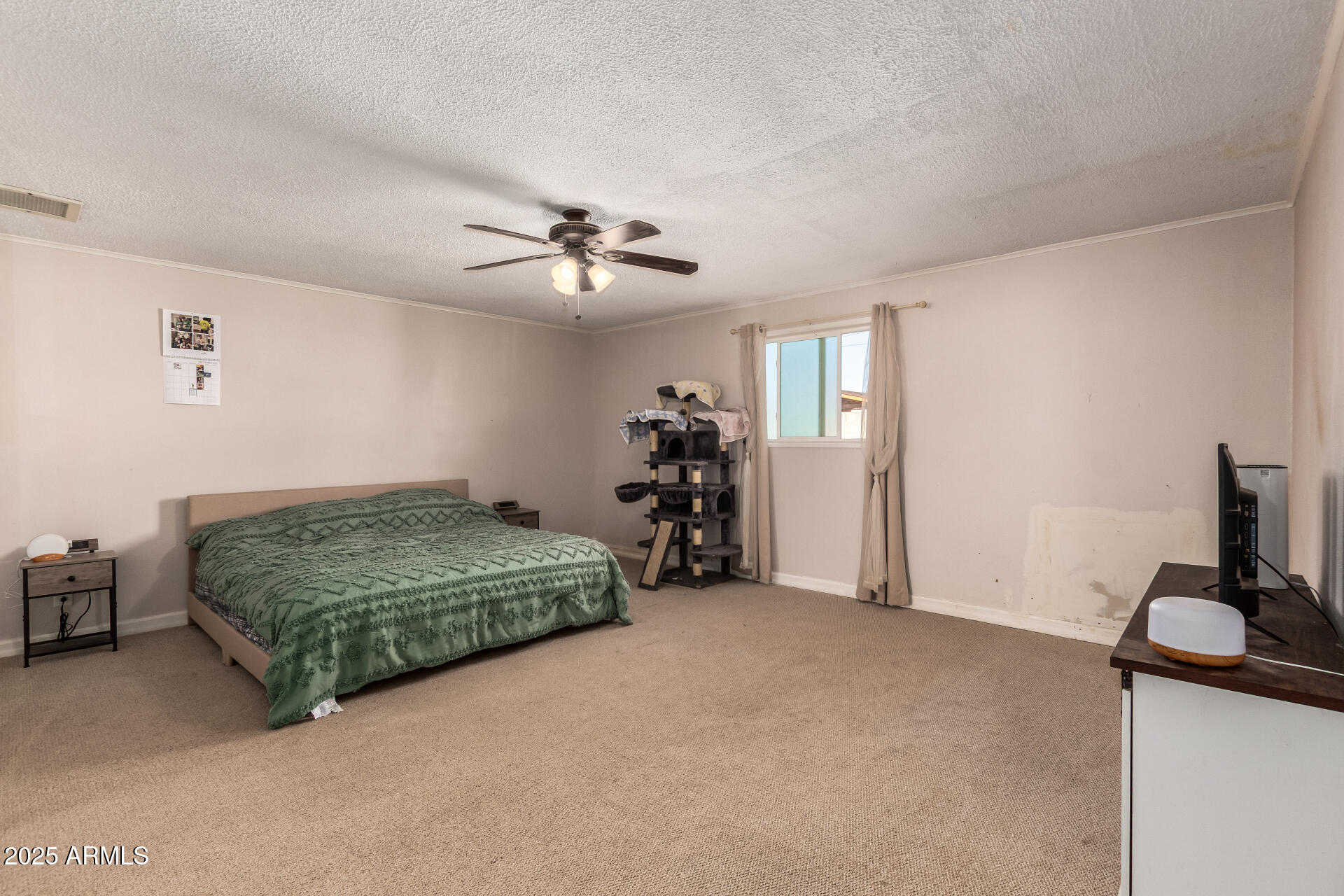 7320 W CINNABAR Avenue