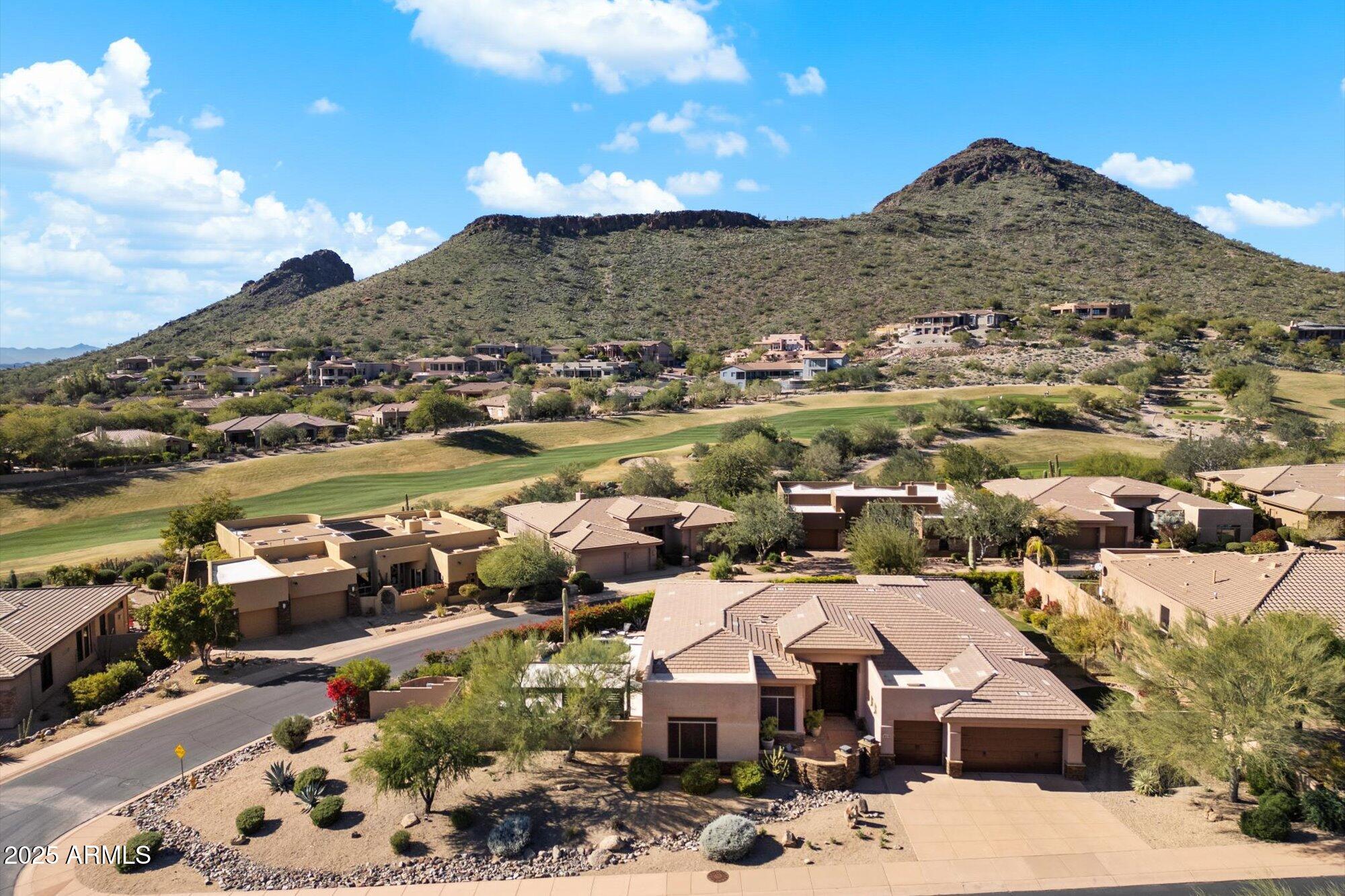 9218 N SUMMER HILL Boulevard