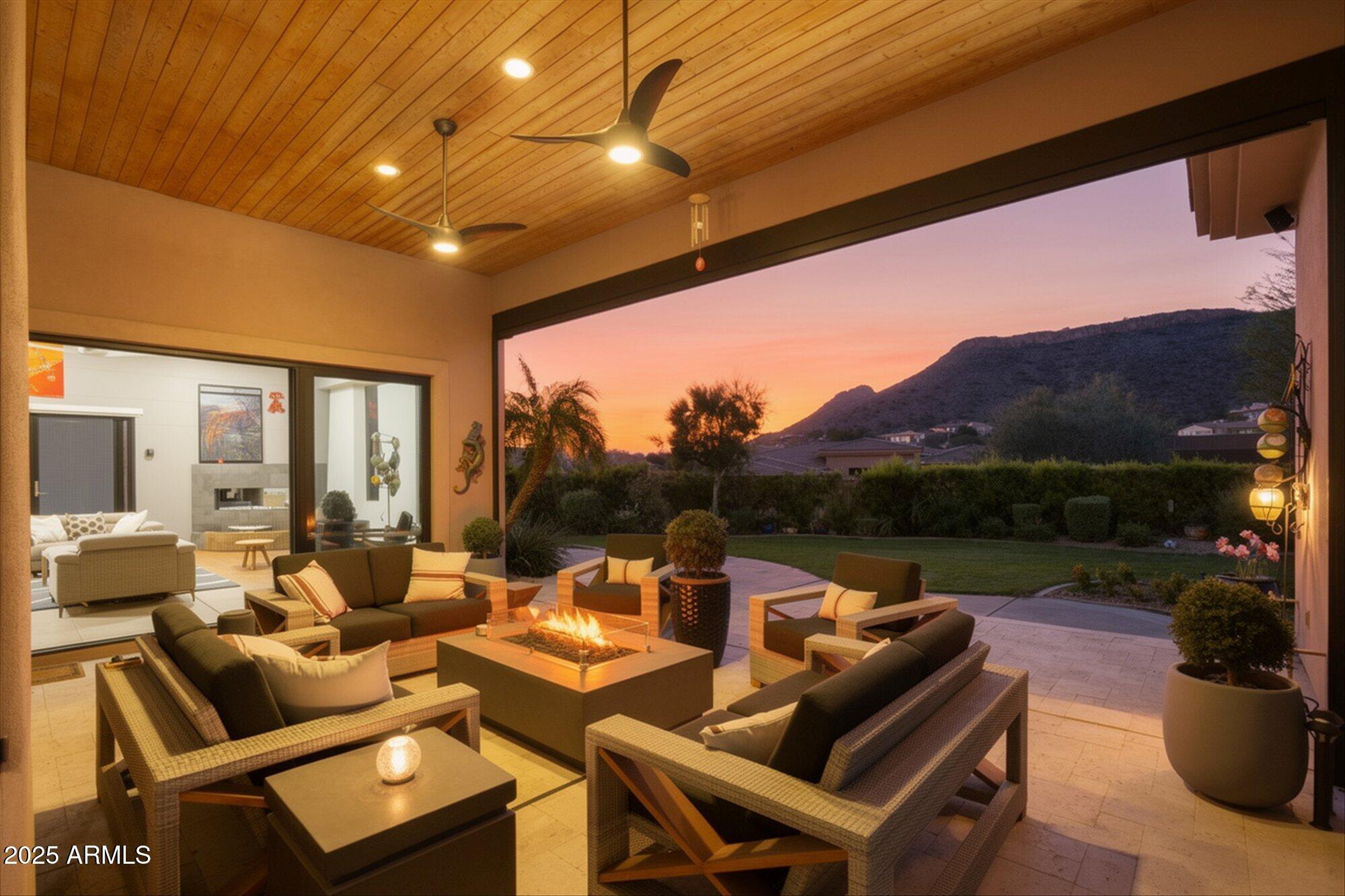 9218 N SUMMER HILL Boulevard