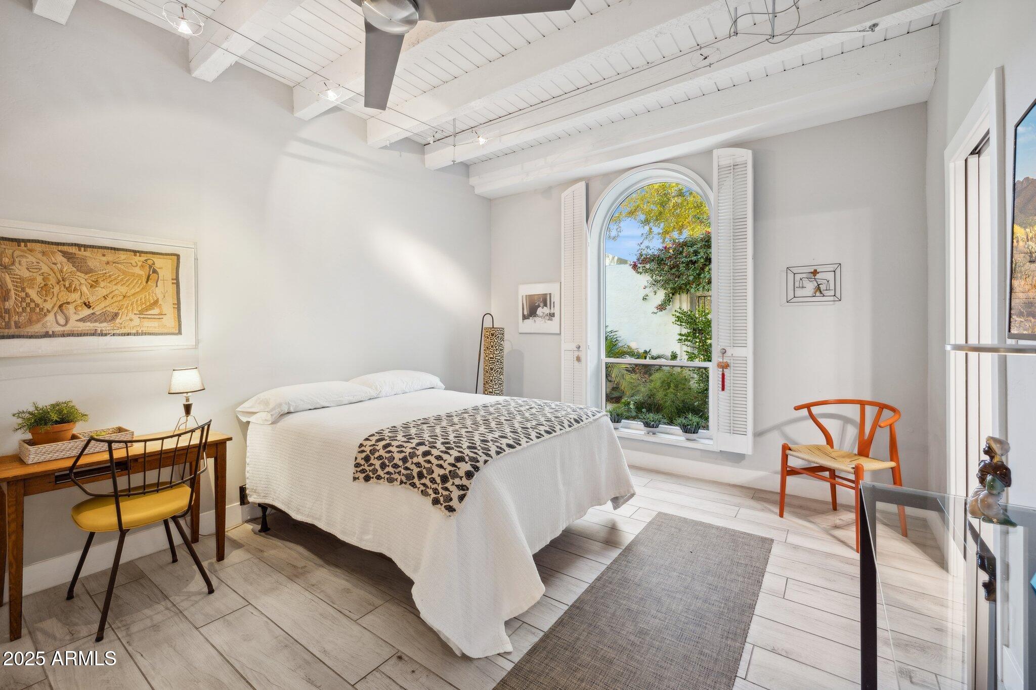 5351 N QUESTA TIERRA Drive