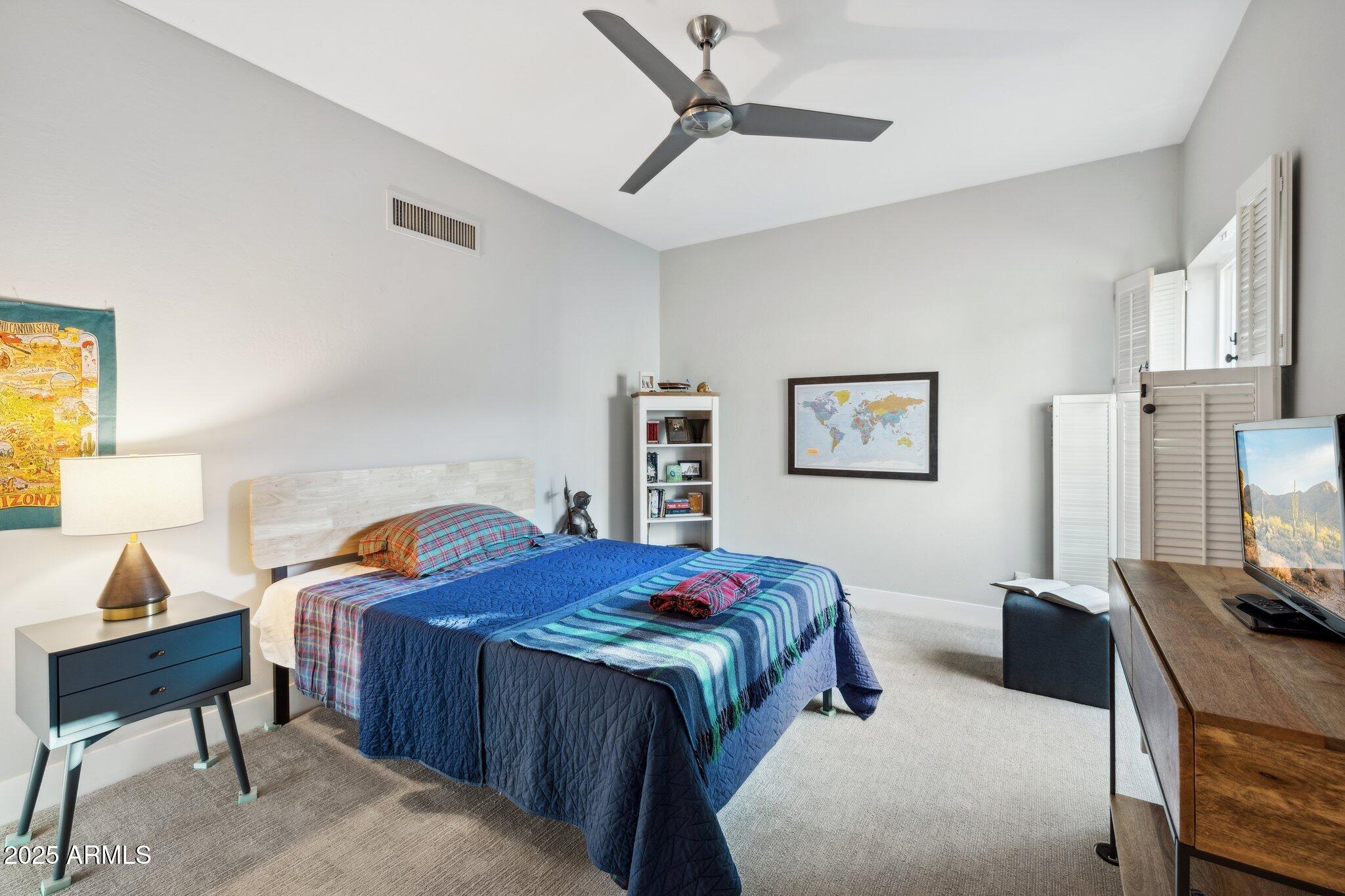 5351 N QUESTA TIERRA Drive